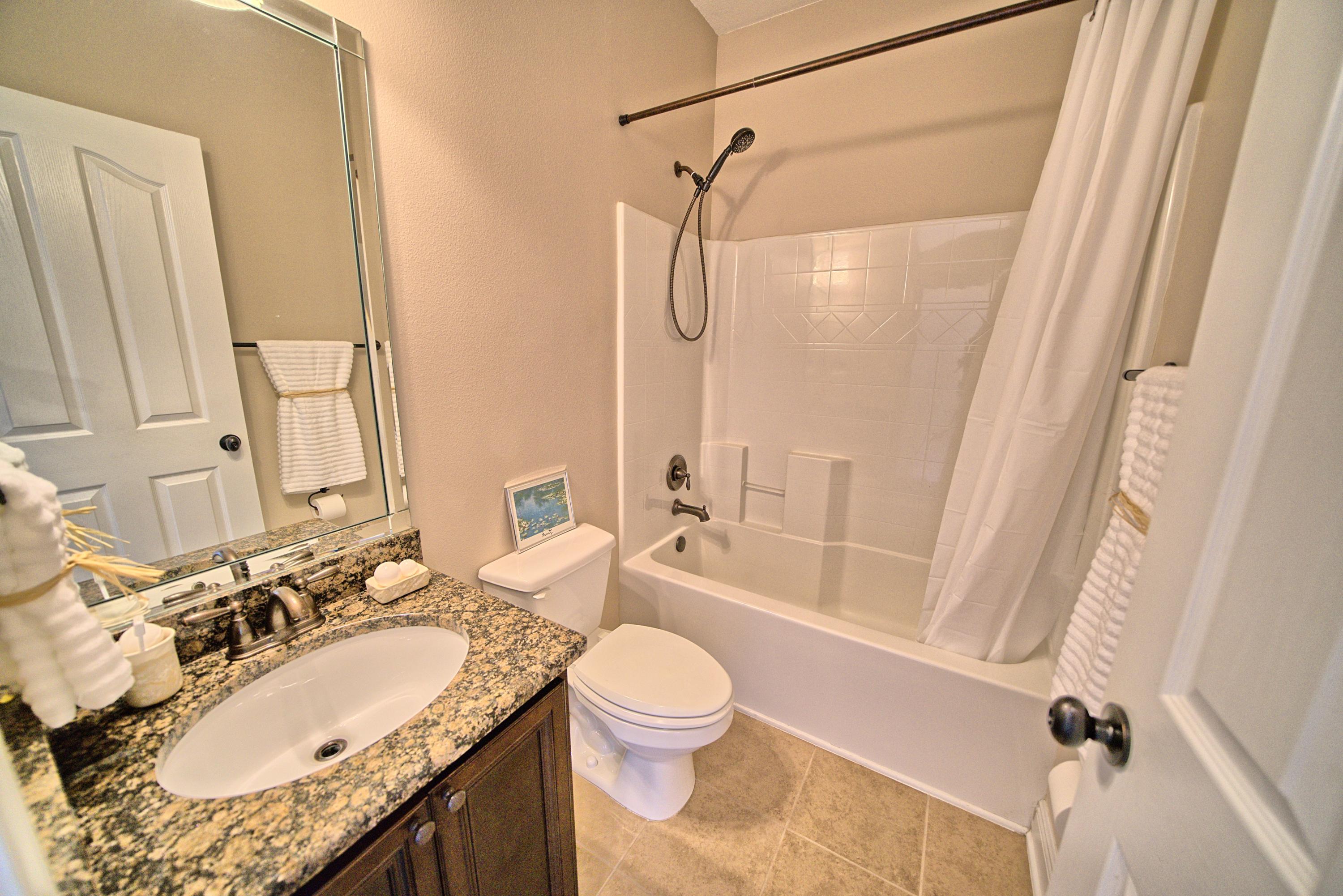 SANTA ROSA GOLF VILLAS - Residential