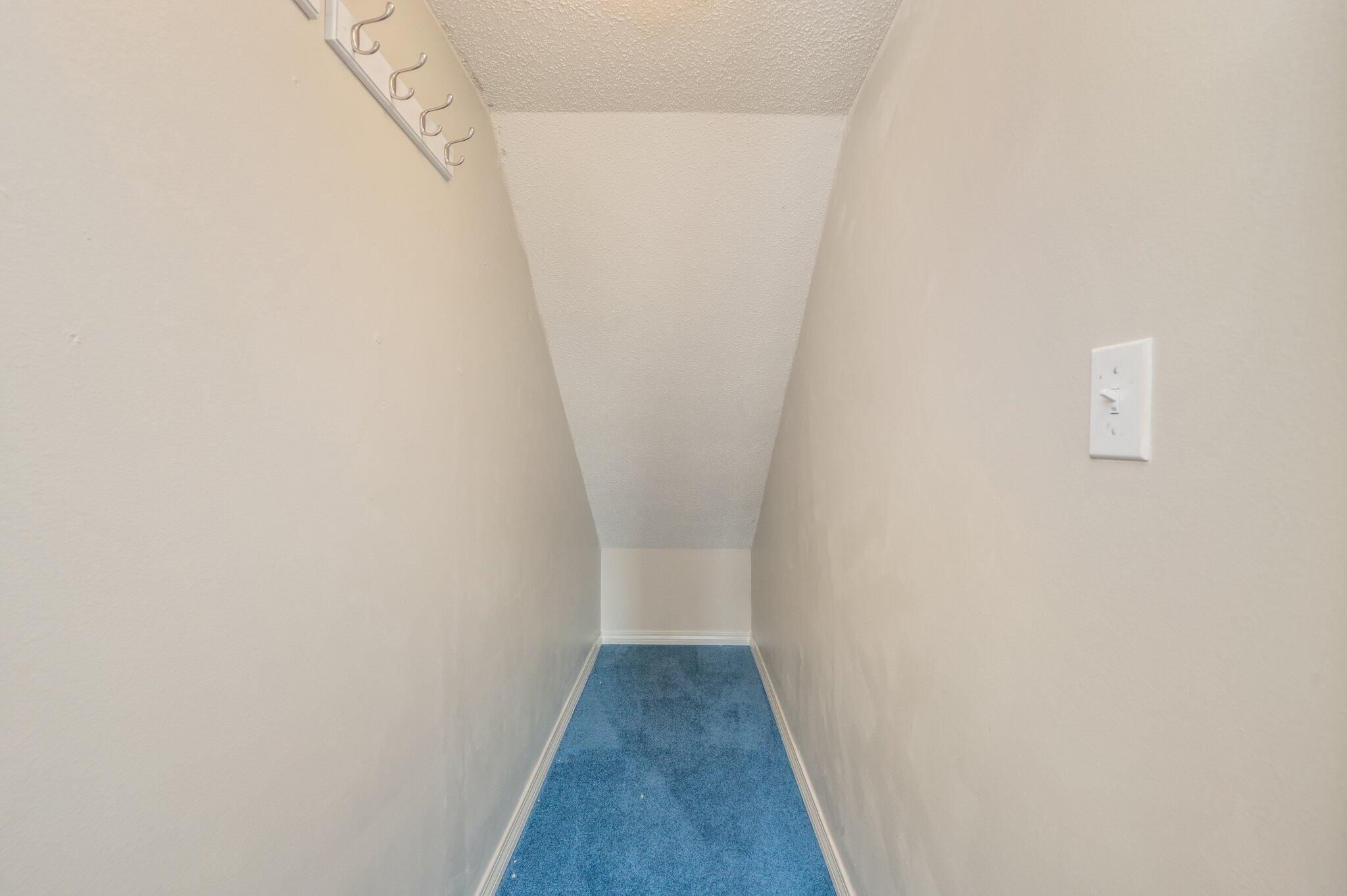NONESUCH WAY - Residential