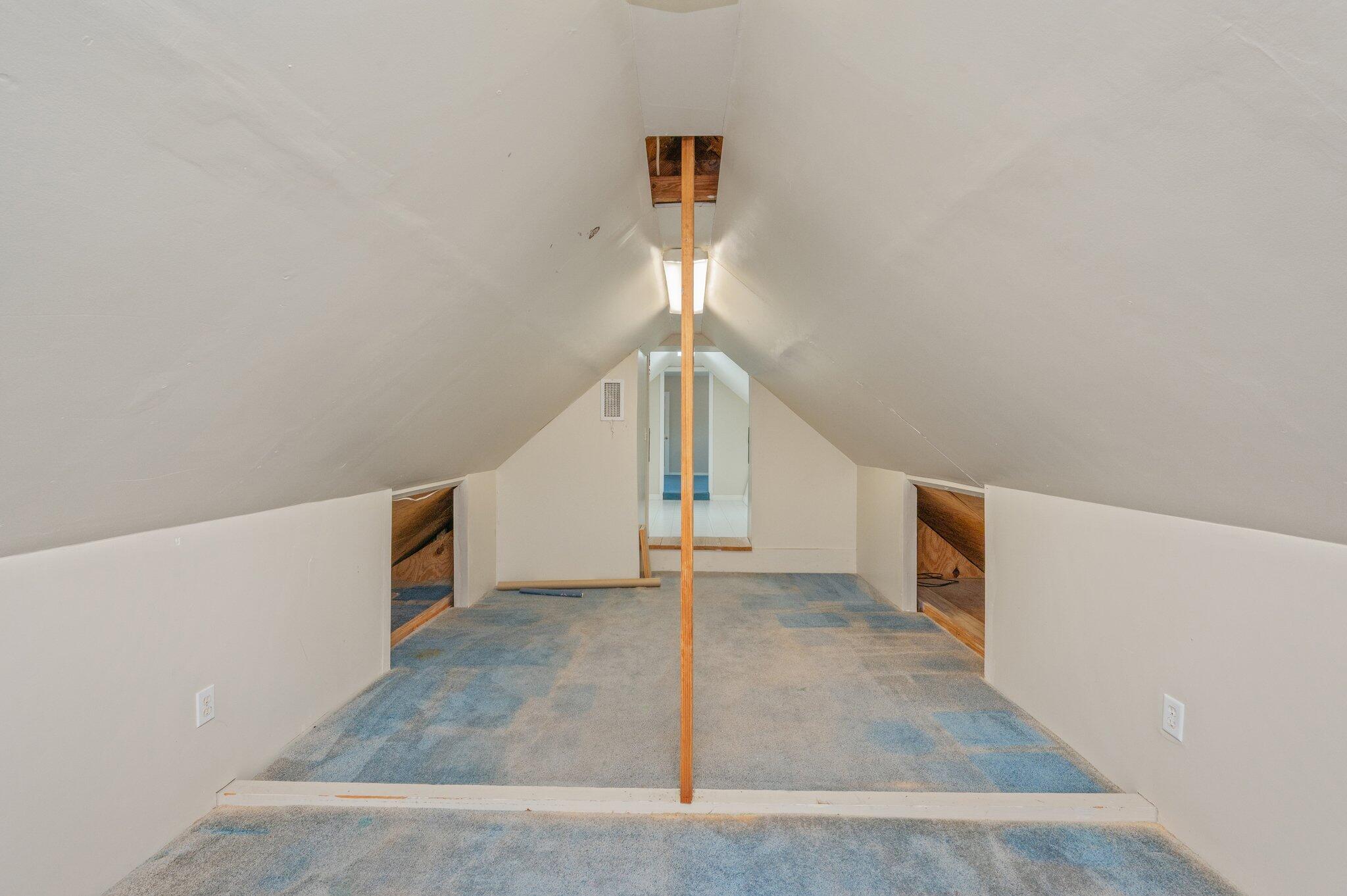 NONESUCH WAY - Residential