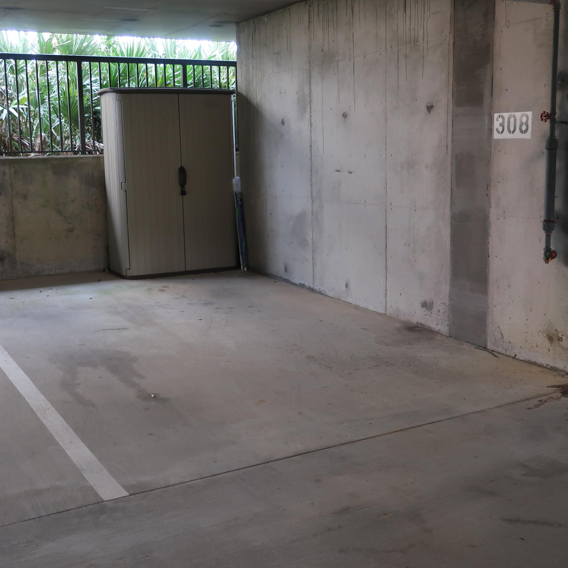 BEACH RESORT - Residential