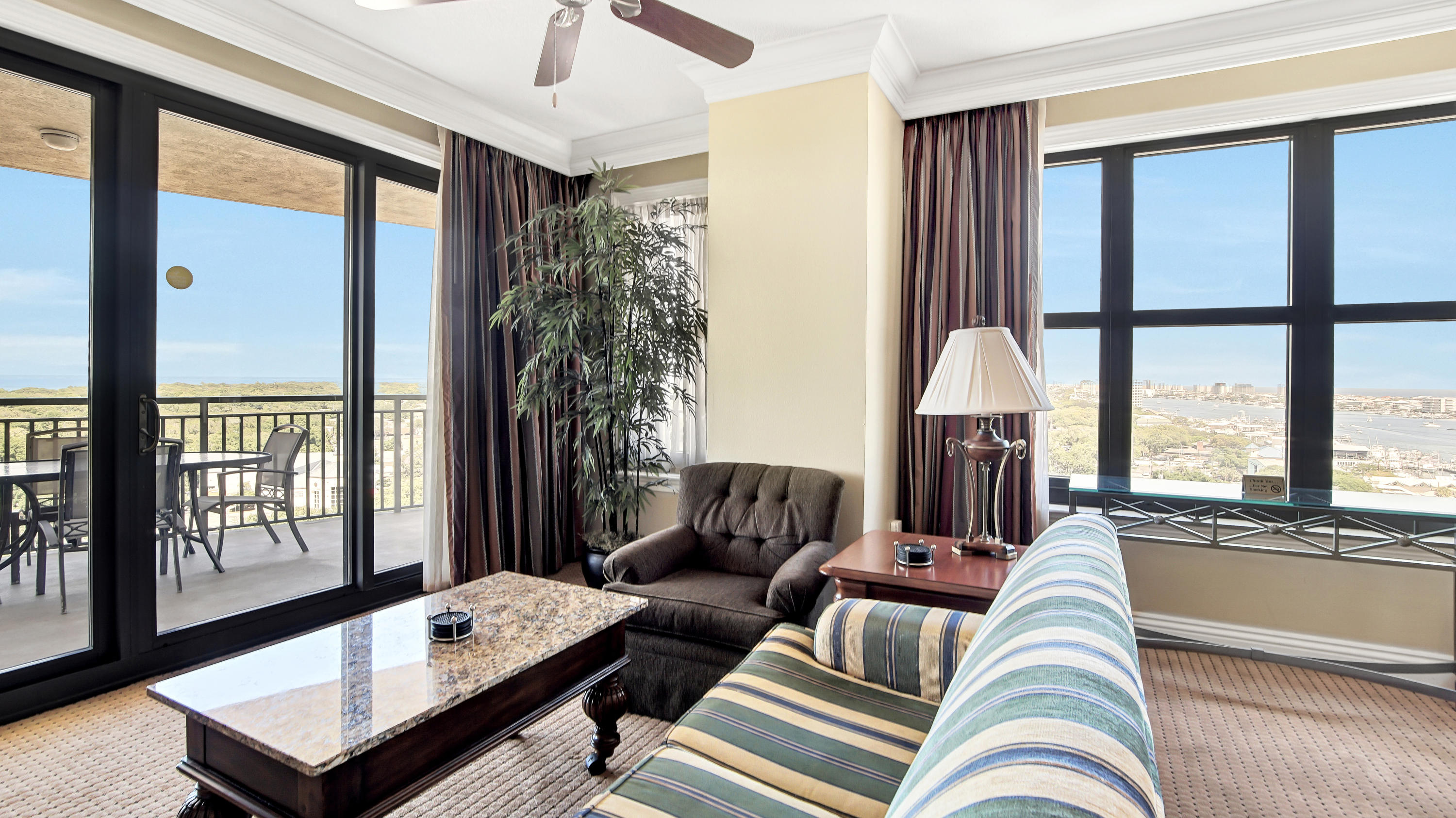 EMERALD GRANDE - Residential