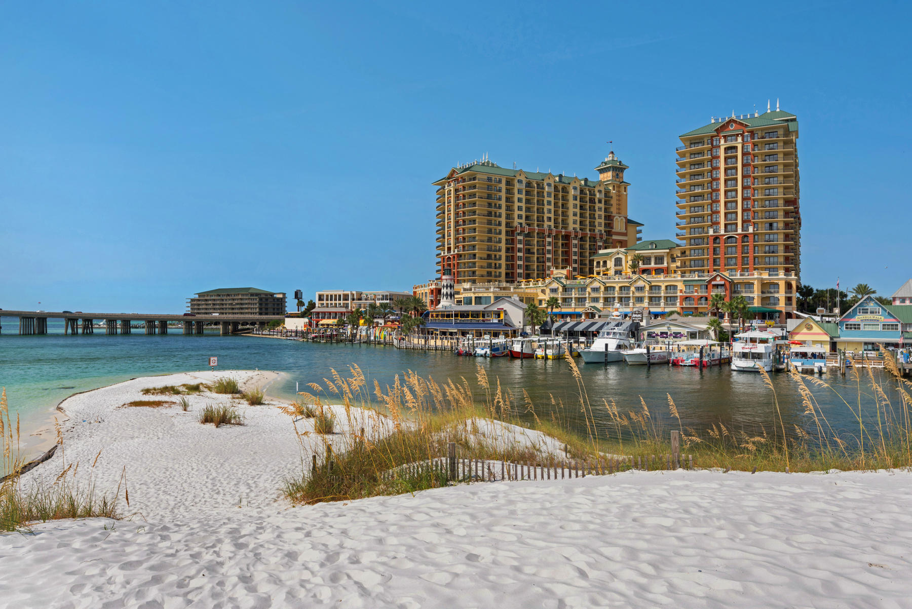EMERALD GRANDE - Residential