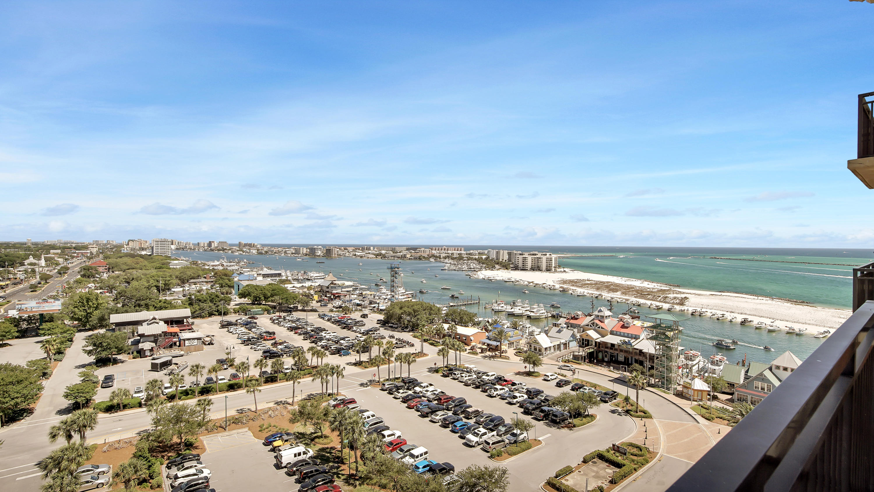 EMERALD GRANDE - Residential