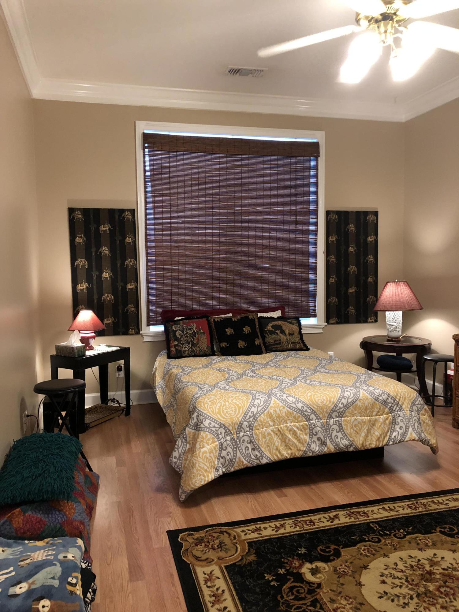 OAK HARBOUR CONDO - Residential