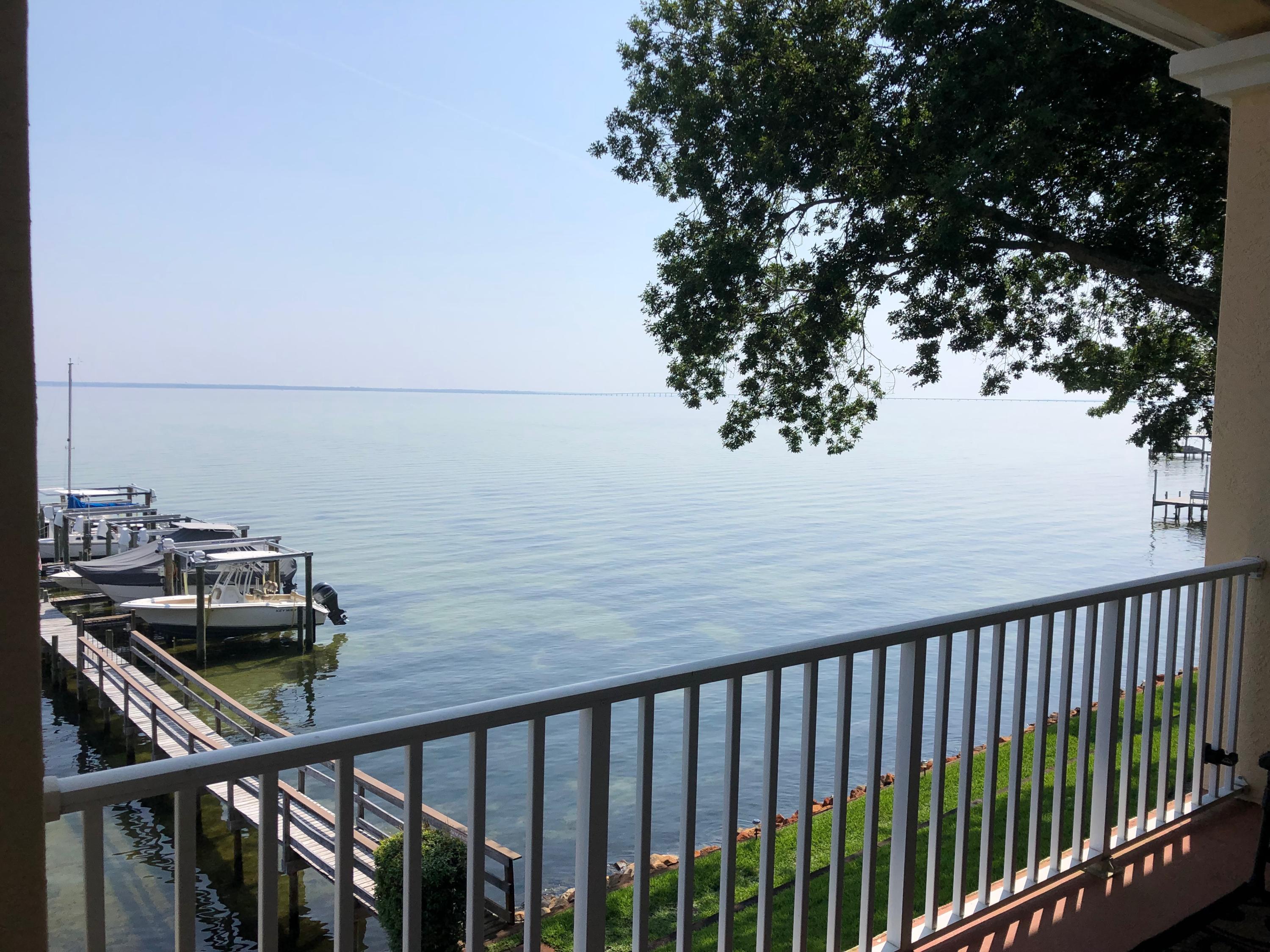 OAK HARBOUR CONDO - Residential