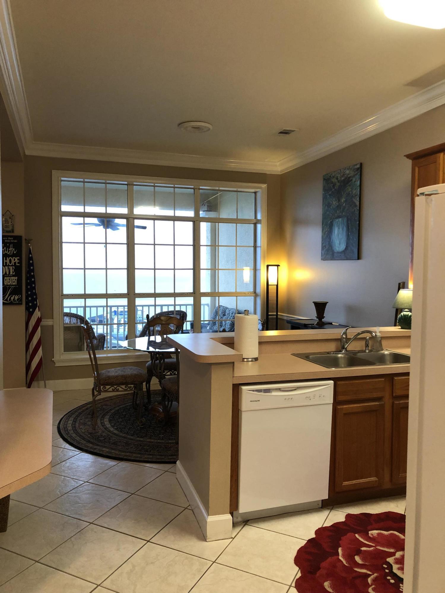 OAK HARBOUR CONDO - Residential