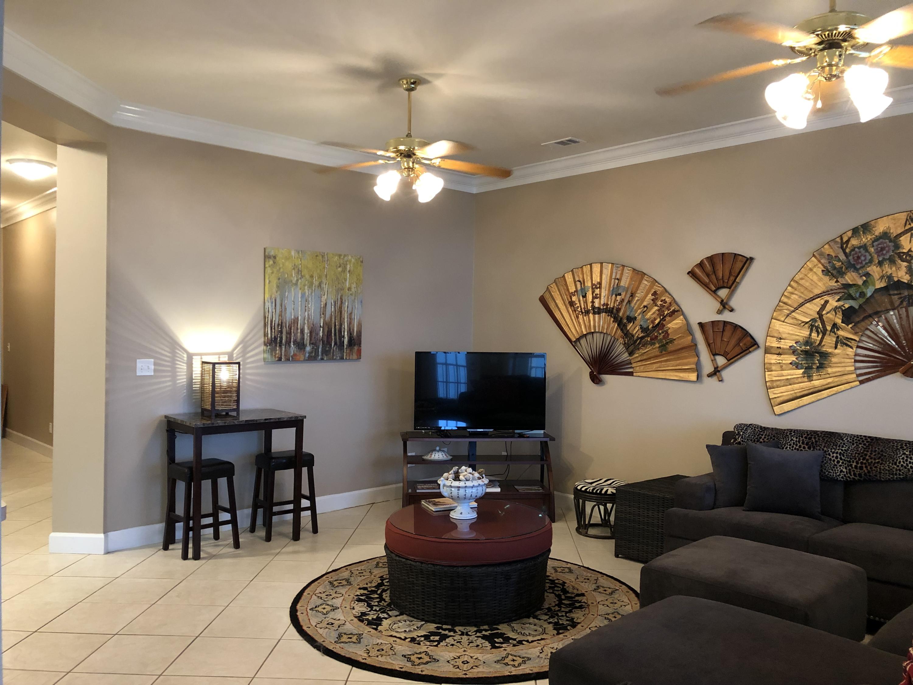 OAK HARBOUR CONDO - Residential