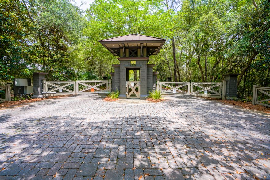 Large homesite in one of Santa Rosa Beach's most private and exclusive neighborhoods, The Estuary. This beautiful homesite has just one adjoining lots, backs up to the Pt Washington National Forest and a short walk to the community dock. Just minutes from all the 30A lifestyle offers, but tucked away in serenity.