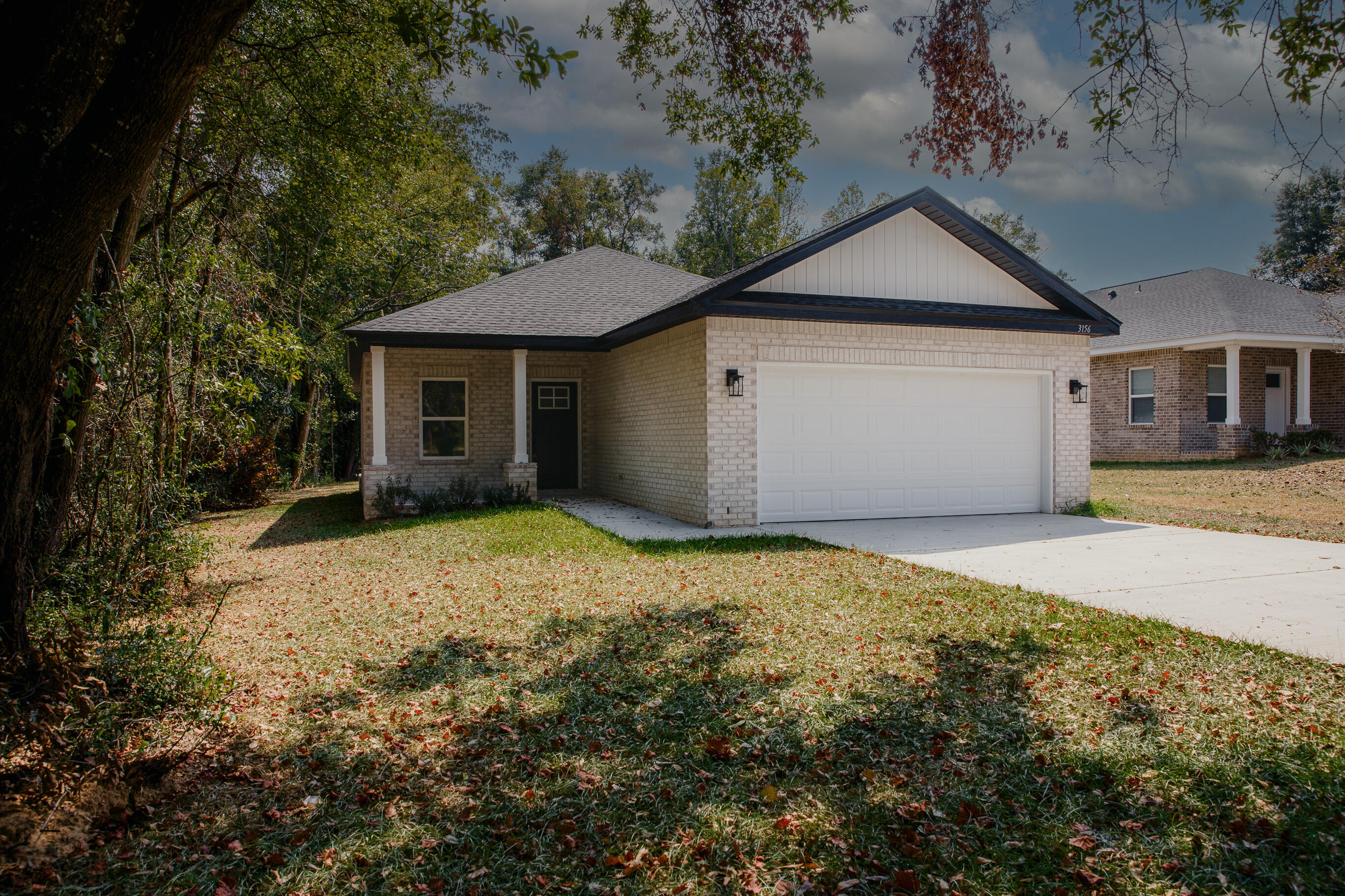 CADENHEAD DAVIS CONSTRUCTION is proud to finally reveal their latest project-- Garden Homes on Auburn! Each one sits on 1/3 OF AN ACRE AND COMES WITH FREEBIES! Freebie #1: $10,000 CASH that the buyer can spend anyway they see fit!Freebie #2, #3 and #4: Free Survey, Free Termite Bond and Free Builder Warranty!Now let's talk details!Cadenhead Davis Construction created an ALL BRICK 3 BR/2 BATH open-concept design where living/dining/kitchen flowed seamlessly together!They chose LARGE LOTS WITH LUSH GREENERY and A LOCATION THAT WAS MINUTES AWAY FROM DAVIDSON MIDDLE AND CRESTVIEW HIGH! Each home features luxury vinyl plank throughout (no carpet), neutal color palette and upgraded moldings/trim. Inside you'll find a neutral color palette, luxury vinyl plank flooring, and door casings throughout! There are tray ceilings.. STUNNING GRANITE ISLAND.. white shaker-style wood cabinetry.. SS APPLIANCES.. AND SO MUCH MORE!
One of my favorite features is the "wall of windows" that flood the living/dining space with natural light.
The Master Suite is spacious and overlooks the privacy-fenced backyard. The Master Bath offers 2 sinks.. expansive granite counter.. 2-person walk-in shower.. and large walk-in closet.
BEDROOMS 2 AND 3 ALSO BOAST WALK-IN CLOSETS and the guest bath features more gorgeous granite and a standard tub/shower combo.
Other notable mentions include: FREE SURVEY, FREE TERMITE BOND, 2-CAR GARAGE, FREE LANDSCAPING PACKAGE AND ... 10,000 DOLLARS BONUS CASH!
What are you waiting for? Make an offer today!