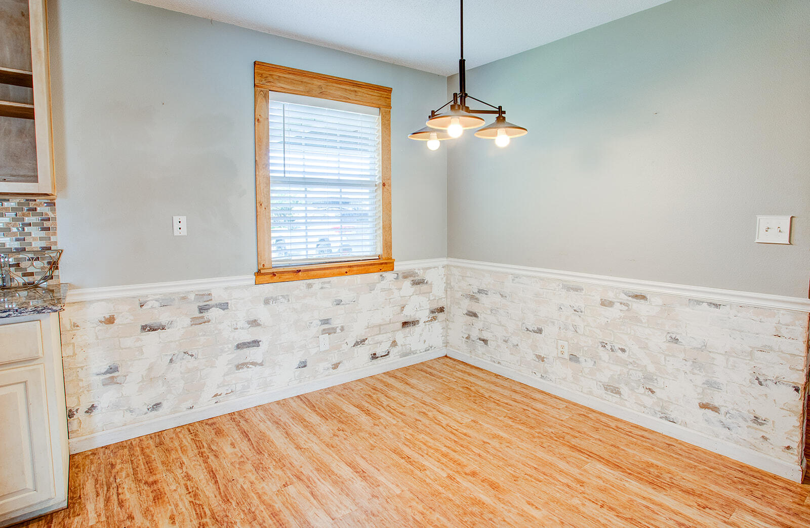 PINE MEADOWS 2ND ADDN - Residential