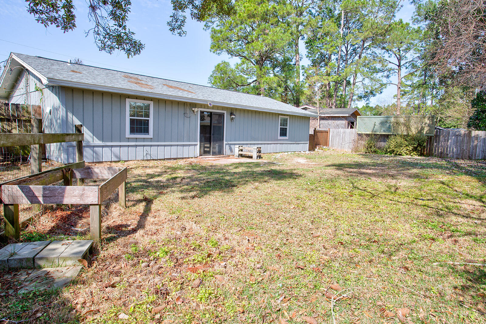 PINE MEADOWS 2ND ADDN - Residential