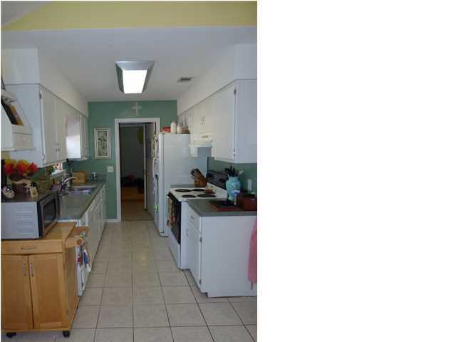 SHOAL TERRACE ESTATES - Residential