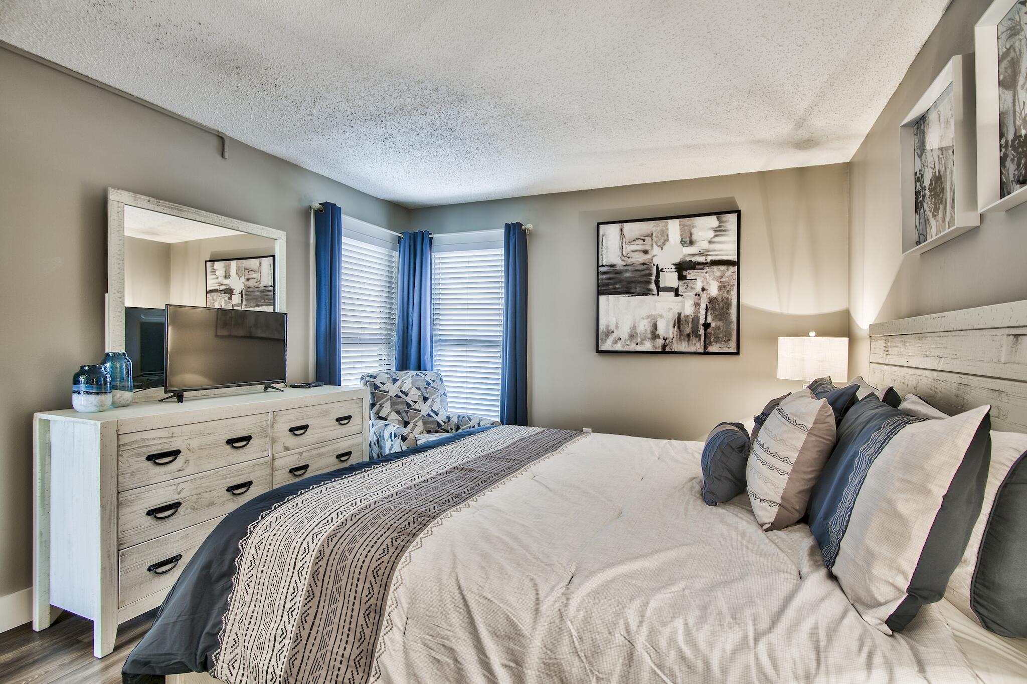 JETTY EAST CONDO - Residential