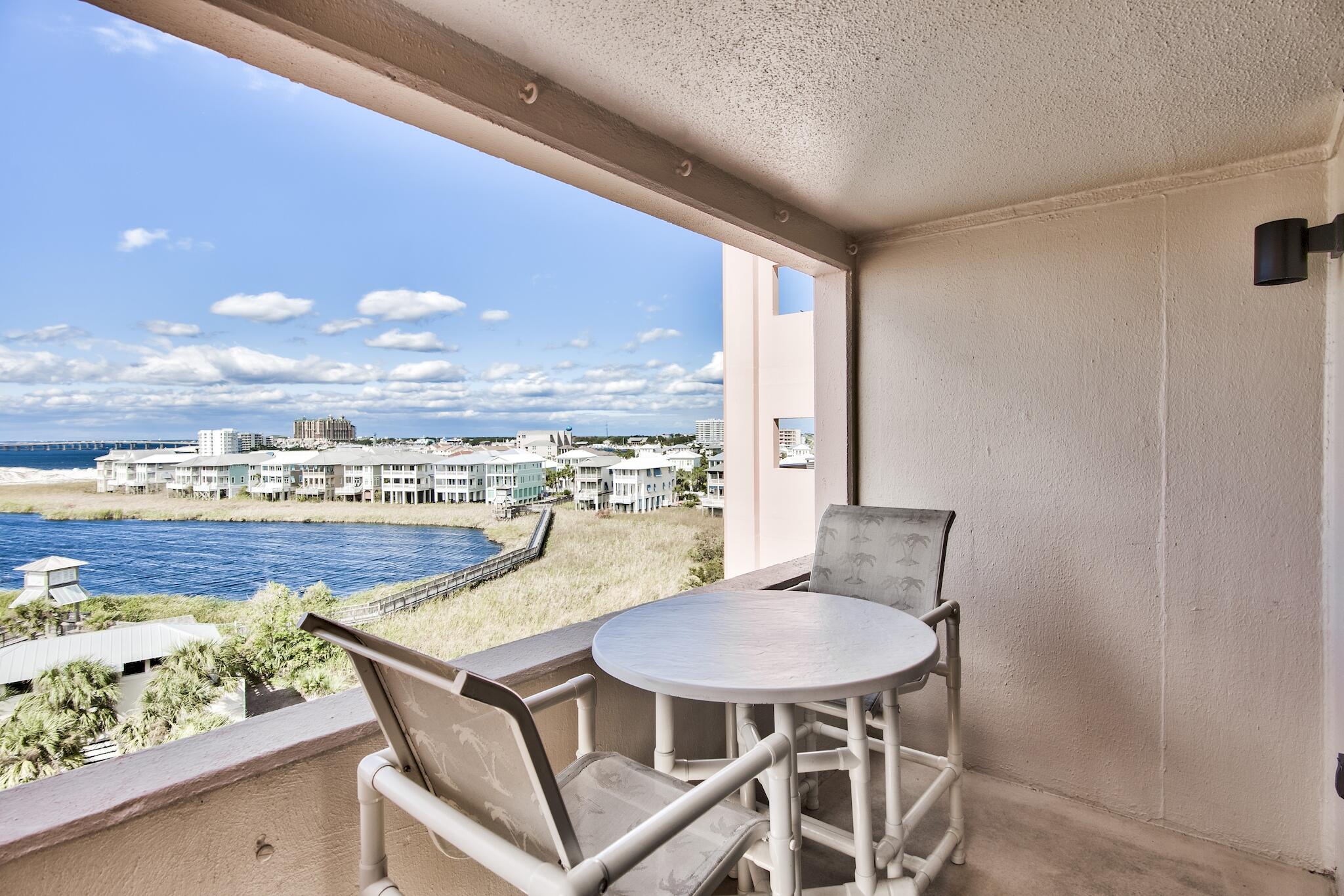 JETTY EAST CONDO - Residential
