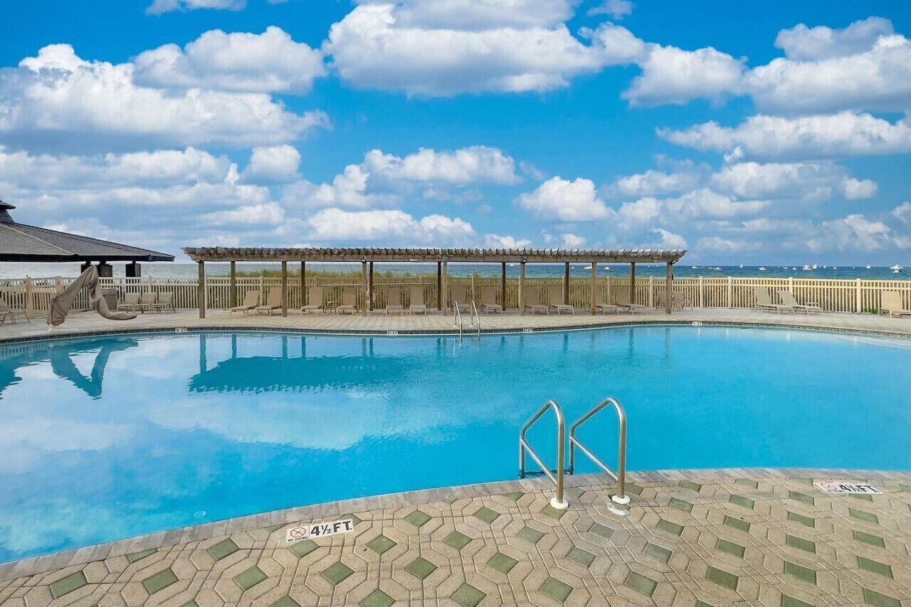 JETTY EAST CONDO - Residential