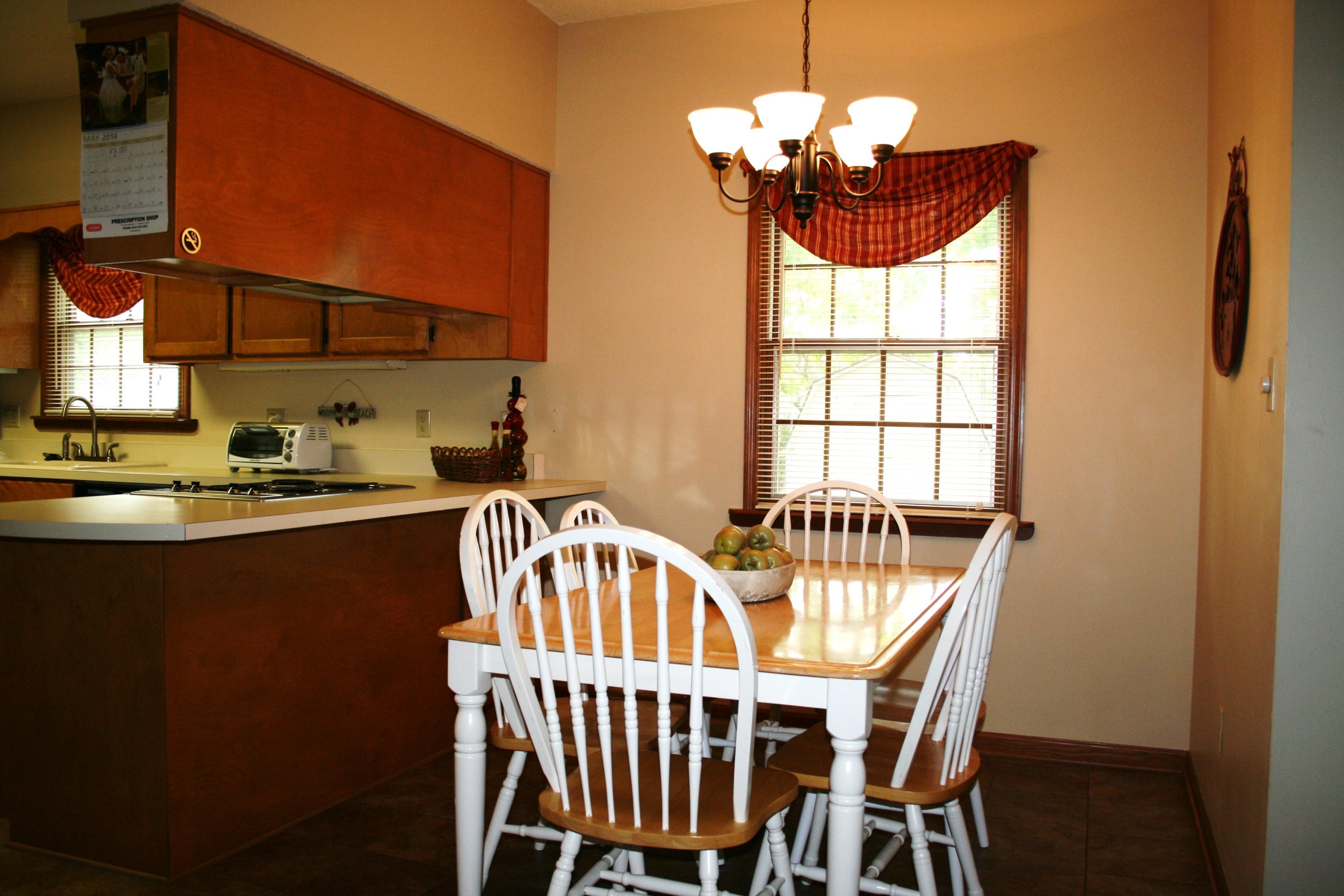 LAGUNA BEACH ESTATES 7TH ADDN - Residential