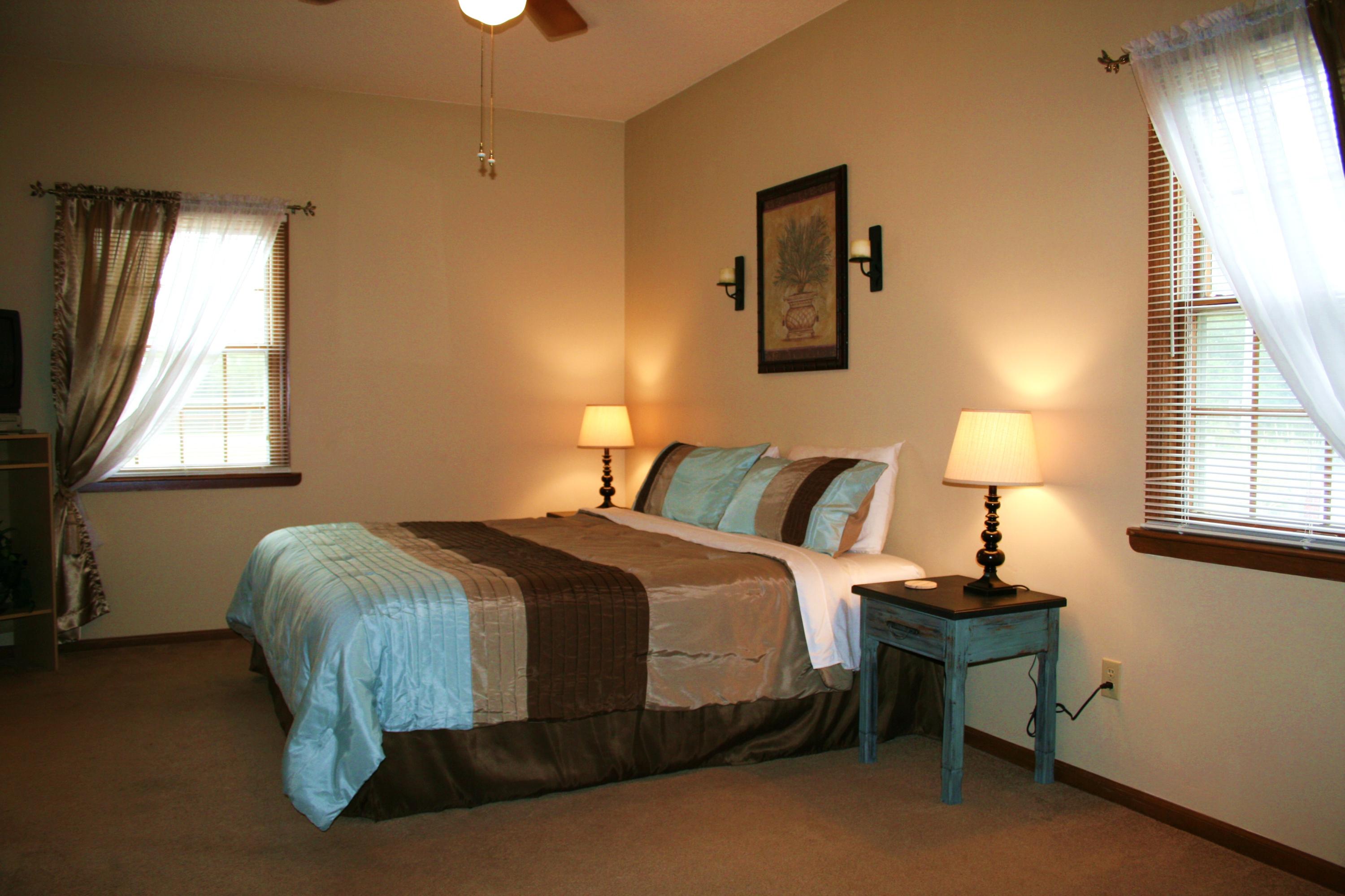 LAGUNA BEACH ESTATES 7TH ADDN - Residential