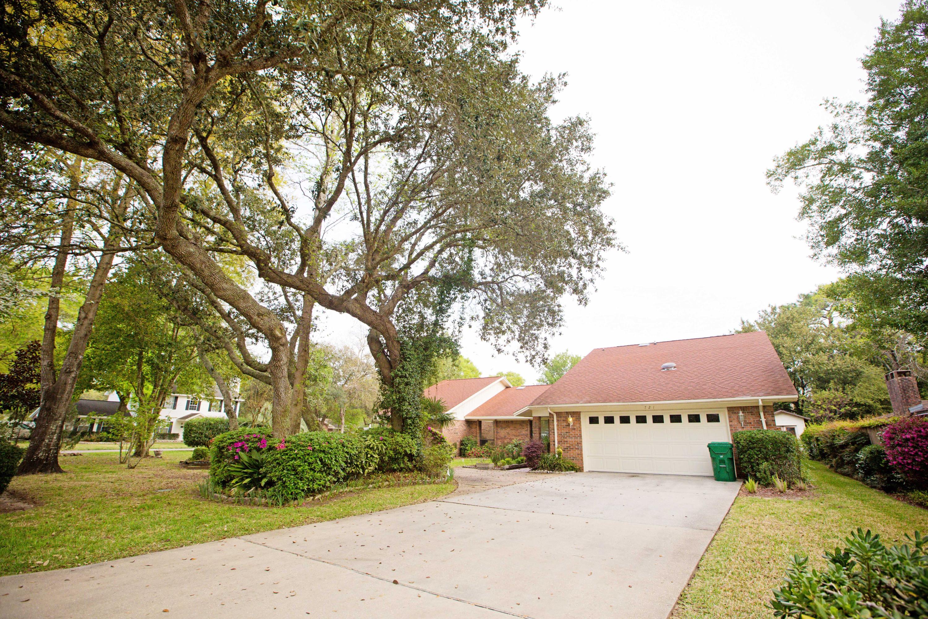 Garniers Hts. 1ST - Residential