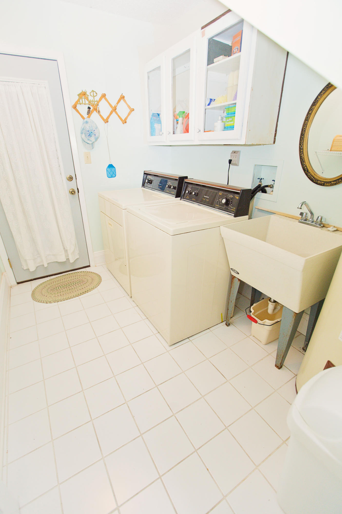 Garniers Hts. 1ST - Residential