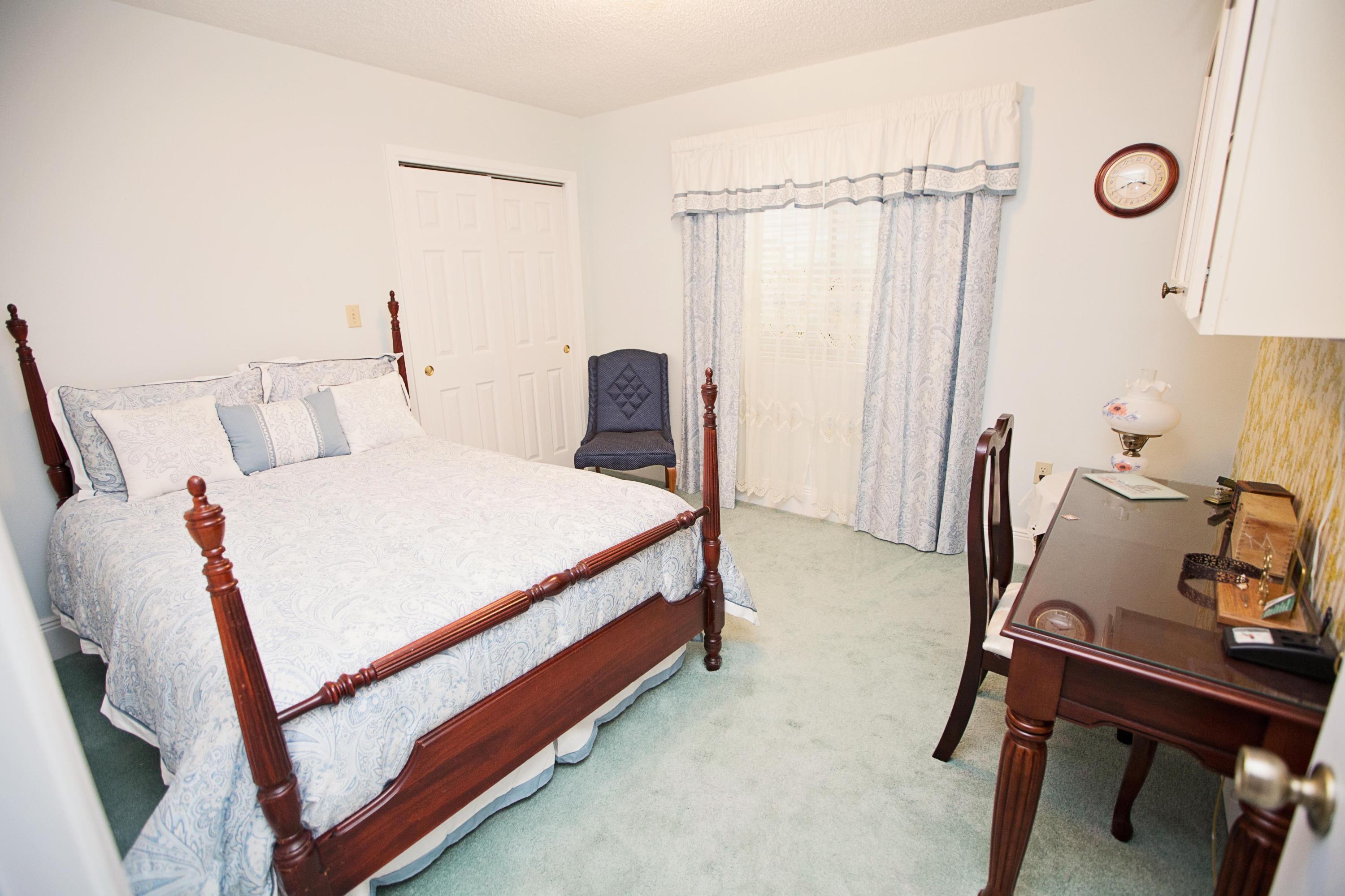 Garniers Hts. 1ST - Residential