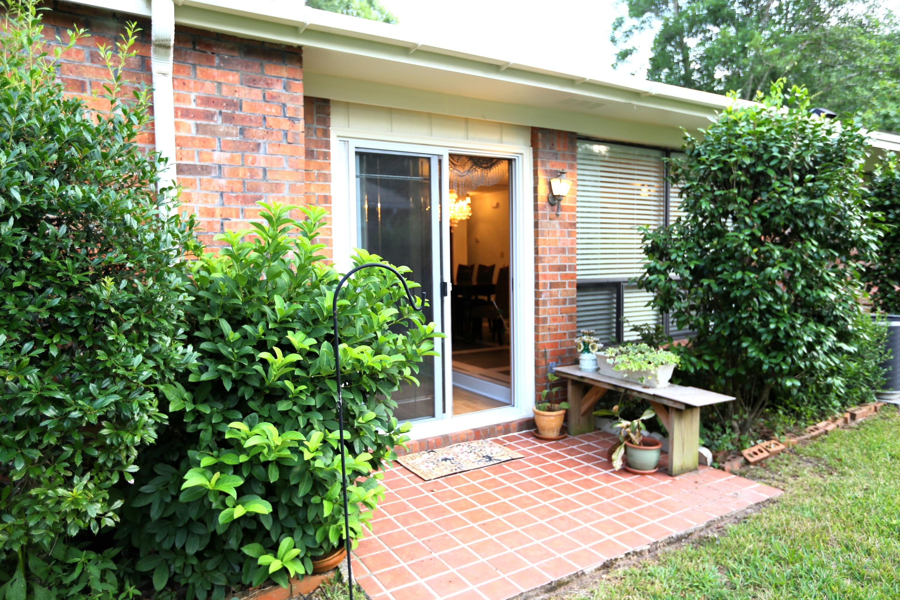 Garniers Hts. 1ST - Residential