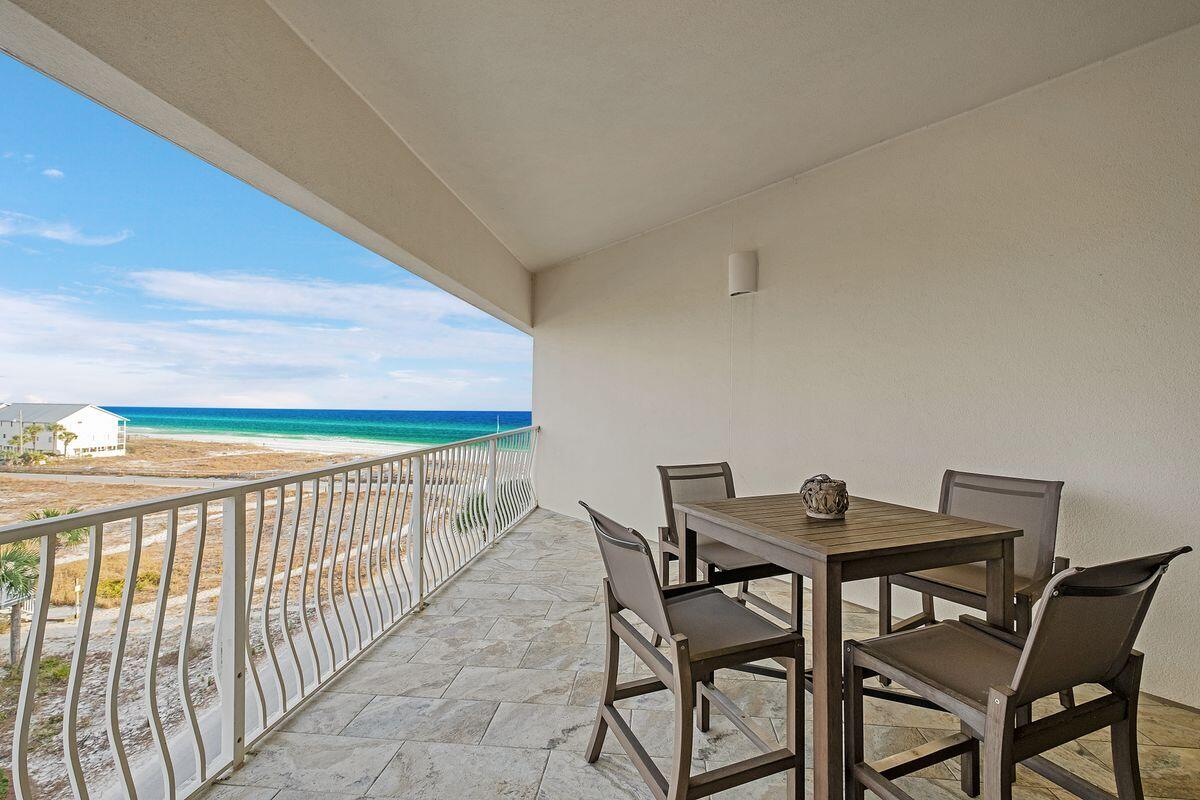 DUNES OF SEAGROVE - Residential