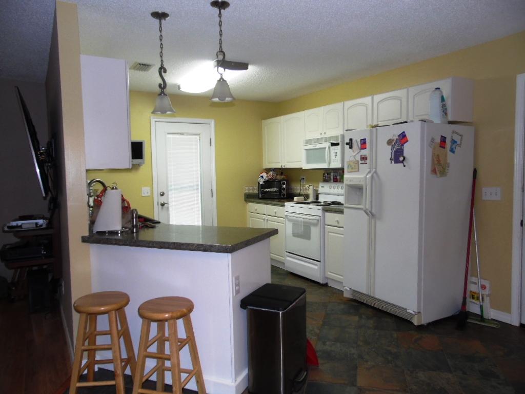 PALOMINO ACRES - Residential