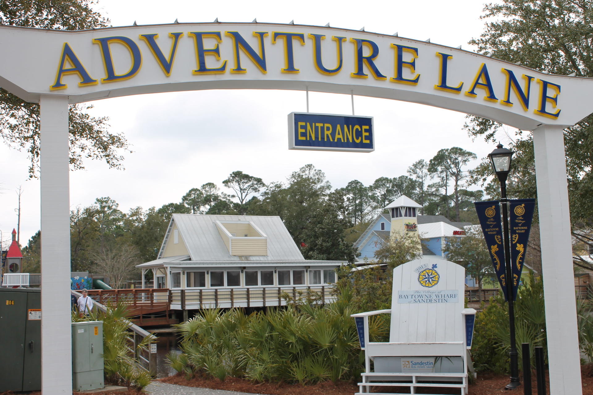 SANDESTIN ESTATES - Land