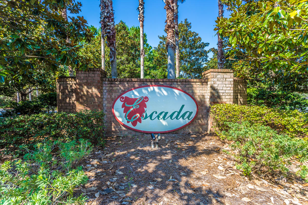 ESCADA - Residential Lease