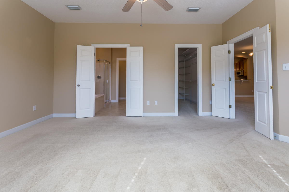 ESCADA - Residential Lease