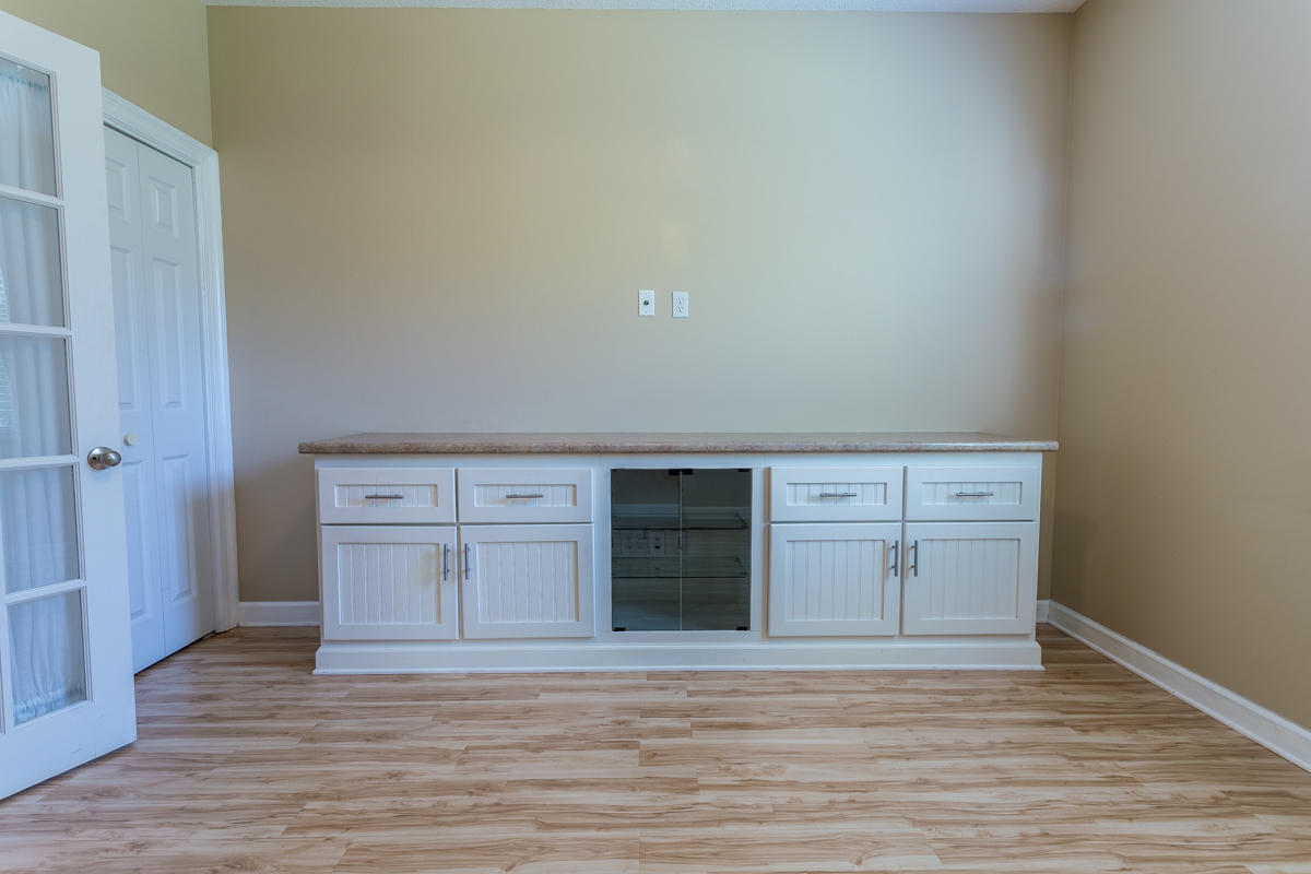 ESCADA - Residential Lease