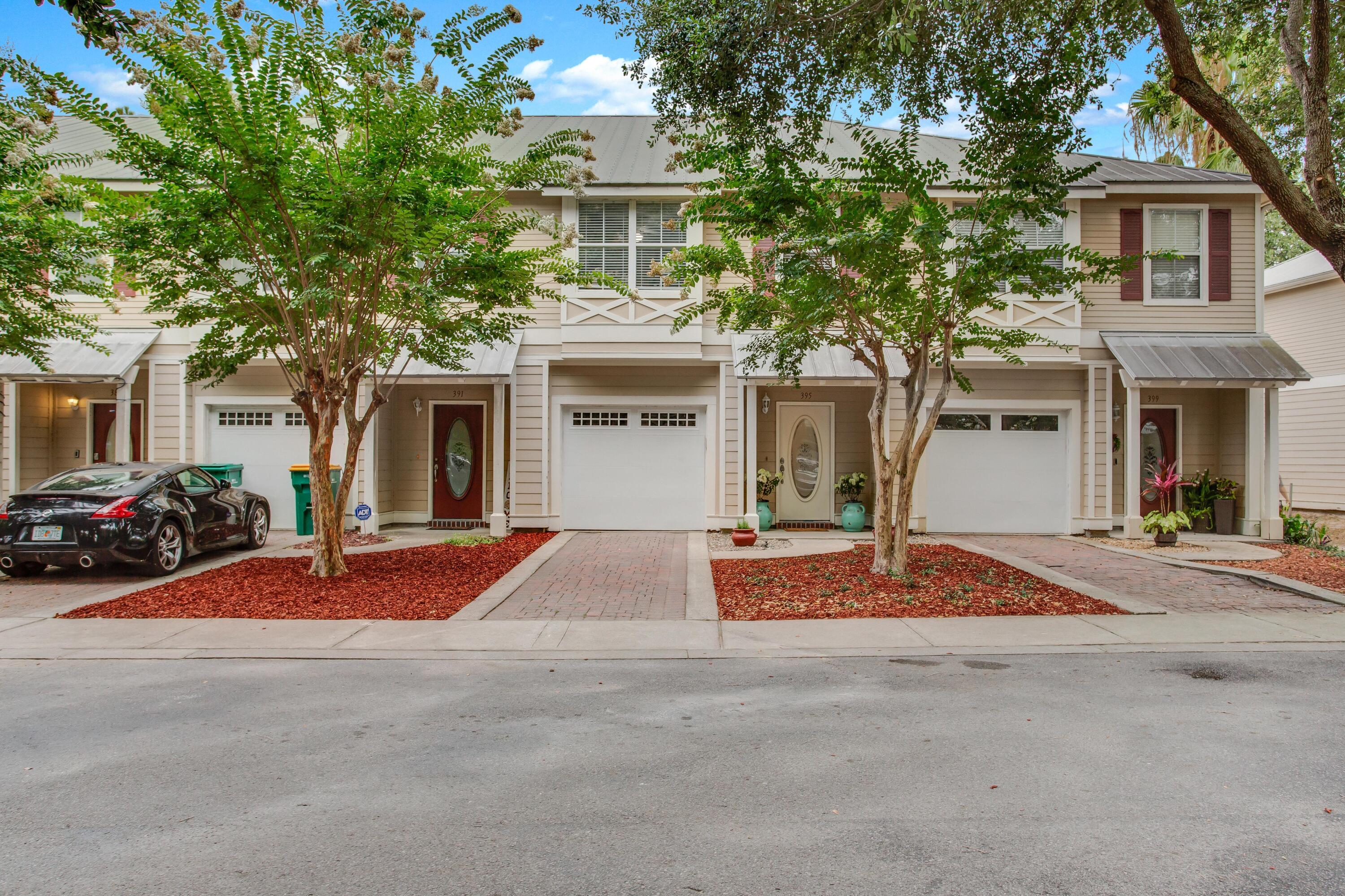 TWIN LAKES TOWNHOMES PH 2 - Residential