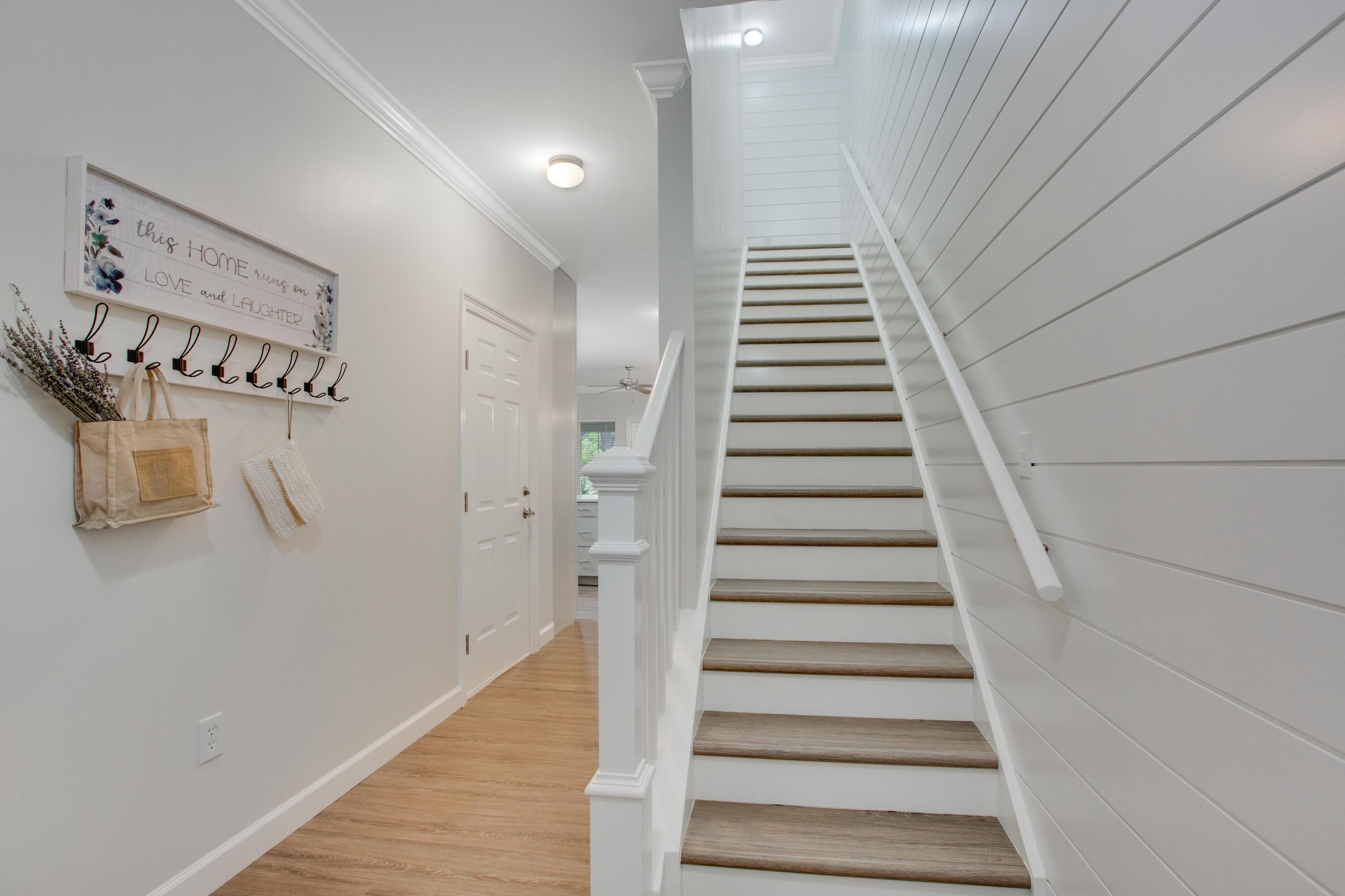 TWIN LAKES TOWNHOMES PH 2 - Residential