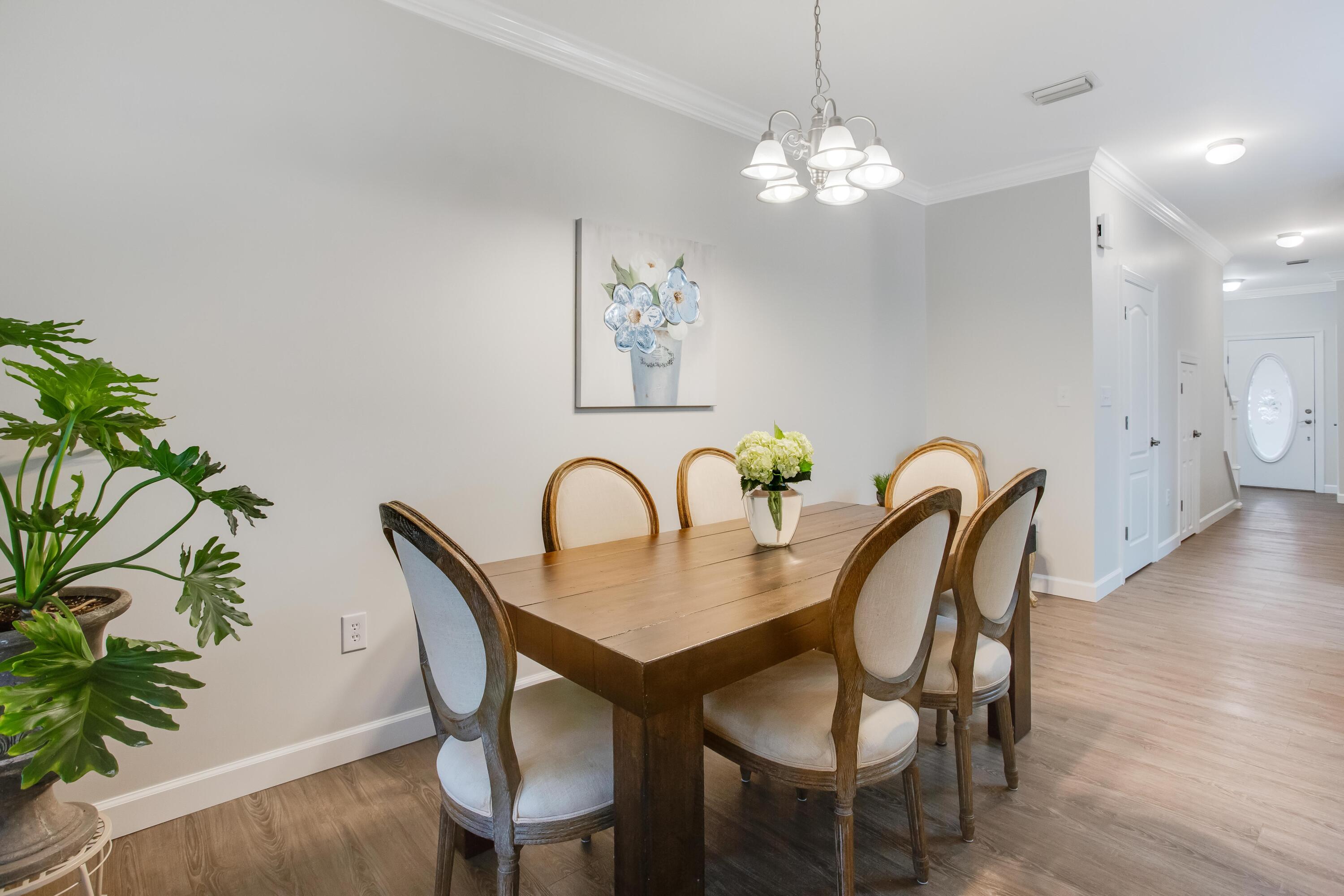 TWIN LAKES TOWNHOMES PH 2 - Residential