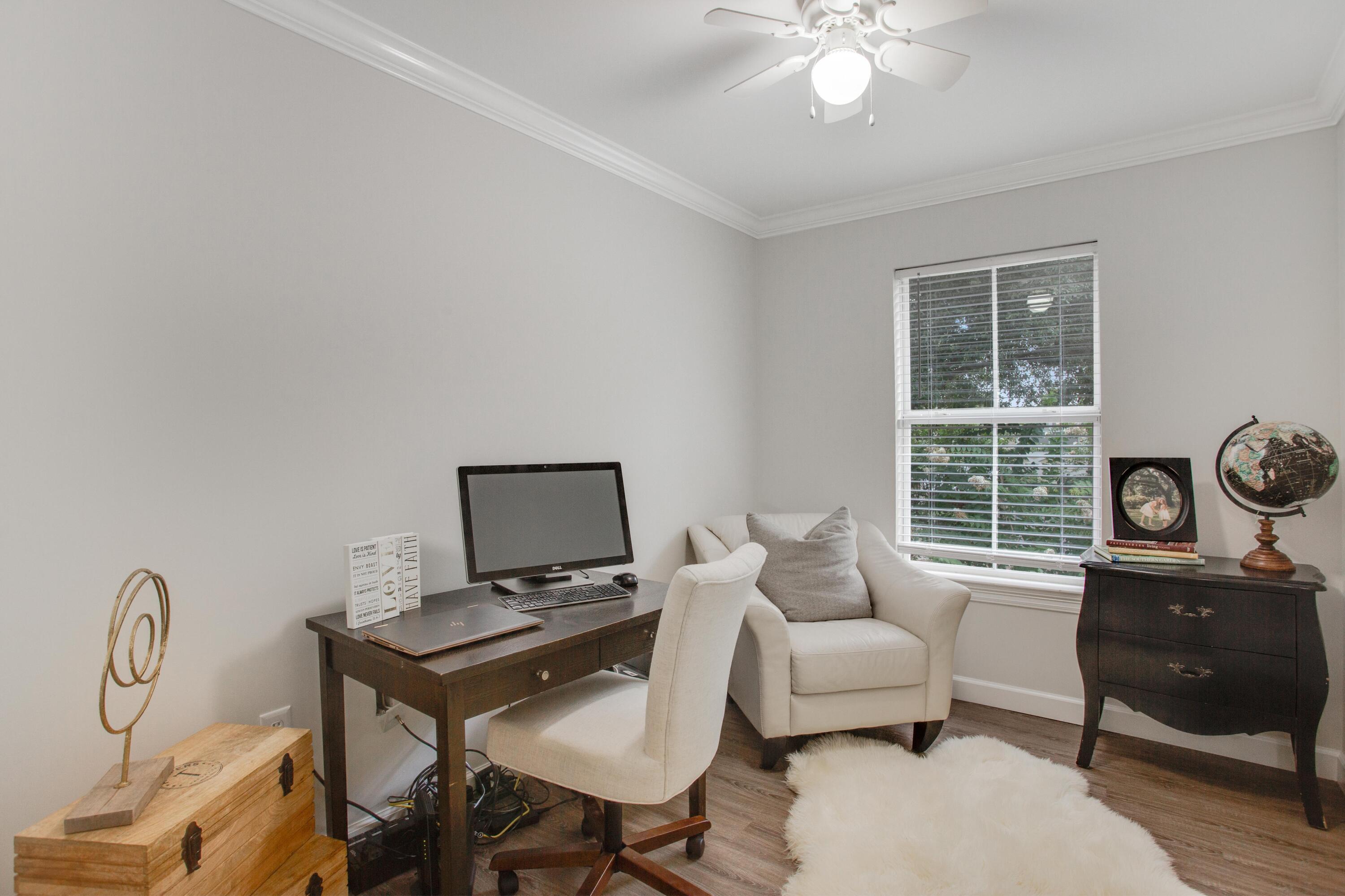 TWIN LAKES TOWNHOMES PH 2 - Residential