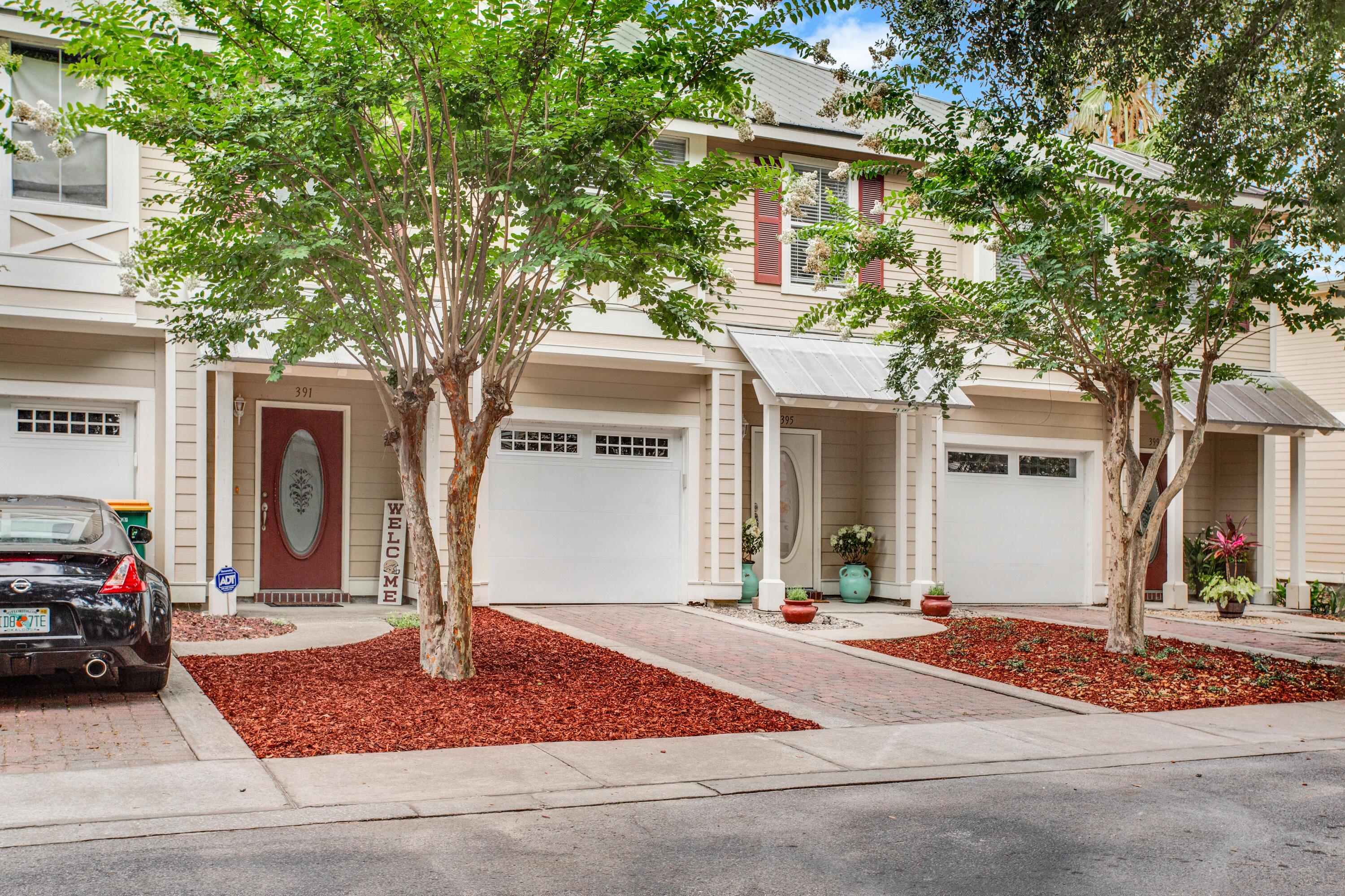 TWIN LAKES TOWNHOMES PH 2 - Residential