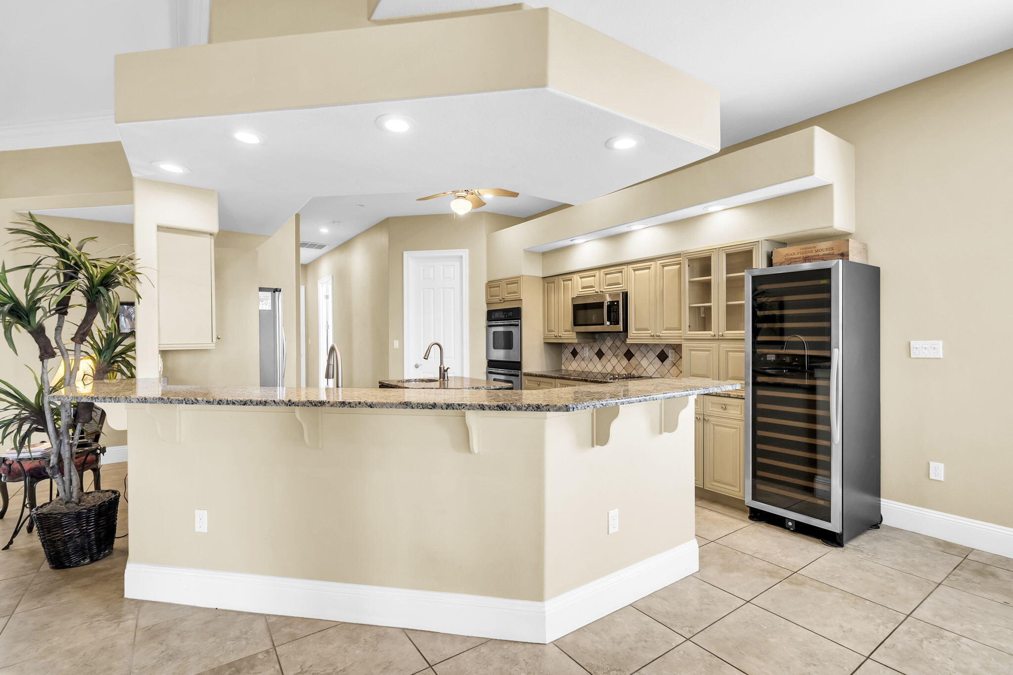 REGATTA BAY PATIO HOMES - Residential