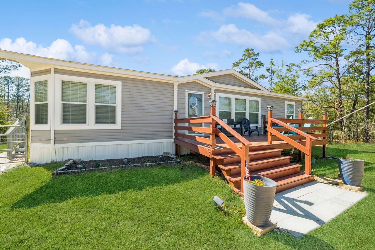 This charming 3-bedroom, 2-bathroom home is located in a peaceful neighborhood in a small town. Featuring a spacious living area, an updated kitchen, and a master suite with an ensuite bathroom, this home offers comfort and convenience. The two additional bedrooms are bright and versatile, perfect for family or a home office. Outside, enjoy a well-maintained yard and a cozy front porch. Just minutes from local shops, parks, and schools, this home is the perfect blend of tranquility and accessibility.Buyer to verify any and all information deemed important to them.