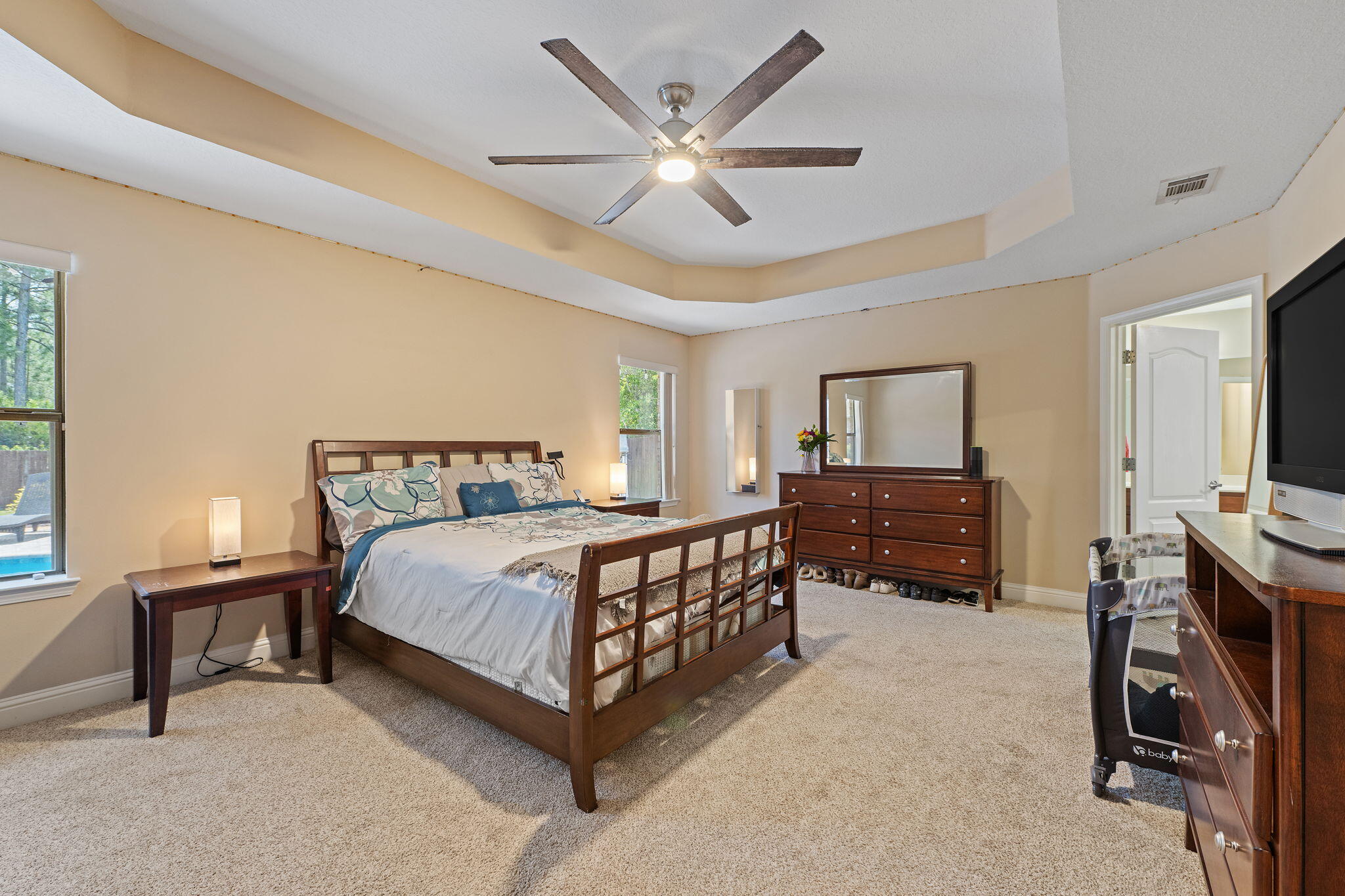 THE MEADOWS - Residential