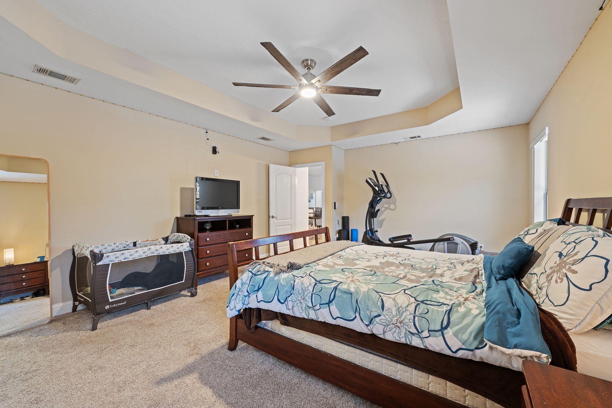 THE MEADOWS - Residential