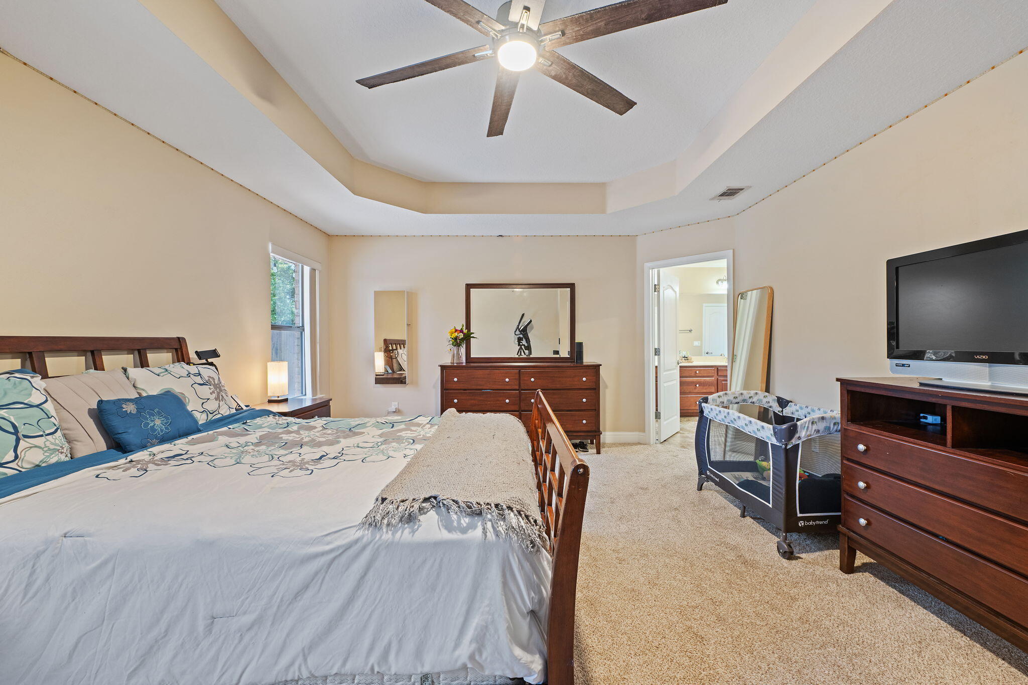 THE MEADOWS - Residential