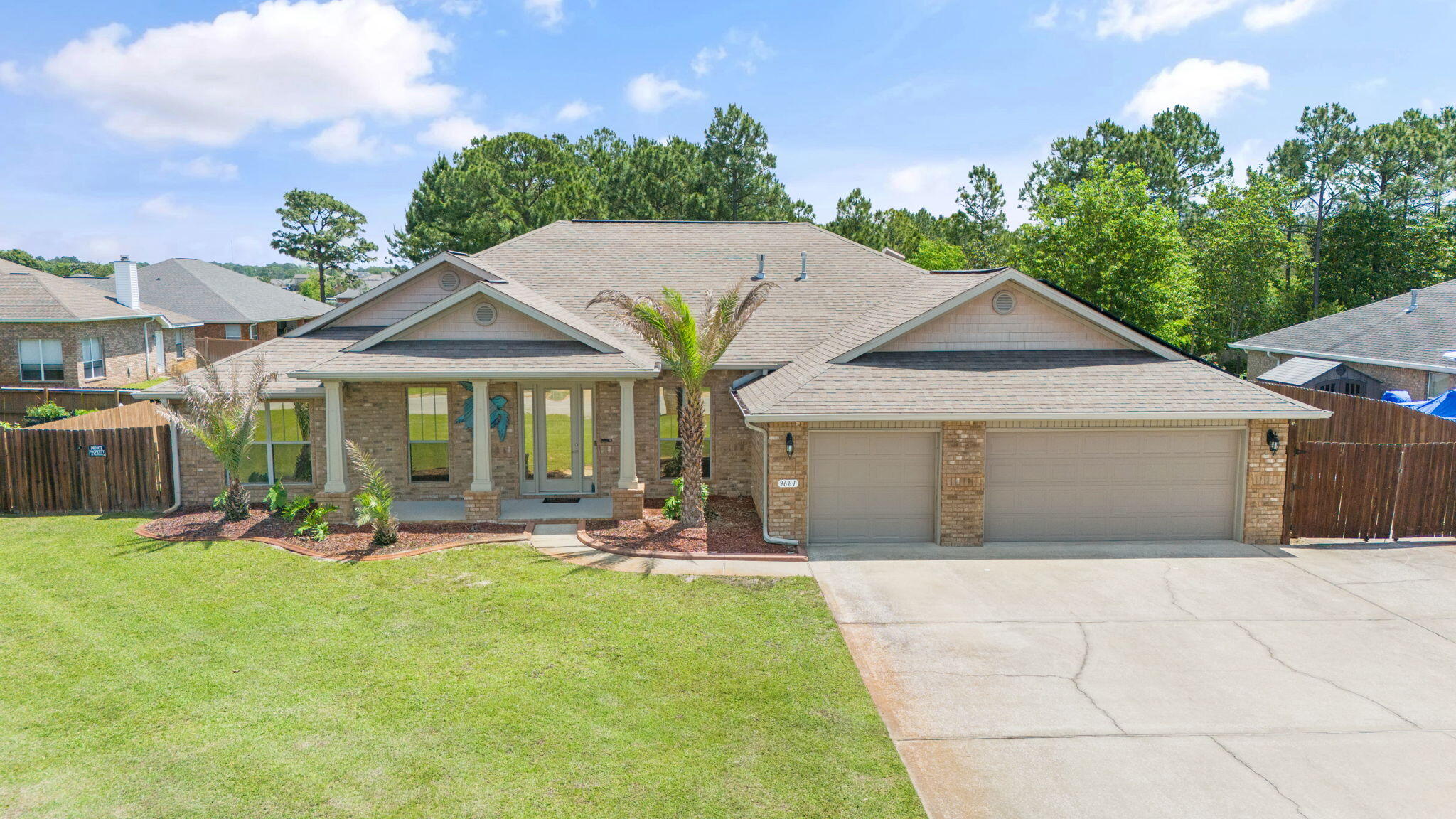 THE MEADOWS - Residential