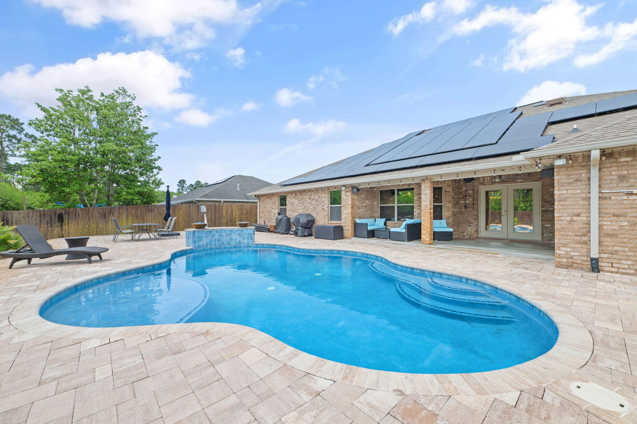 THE MEADOWS - Residential