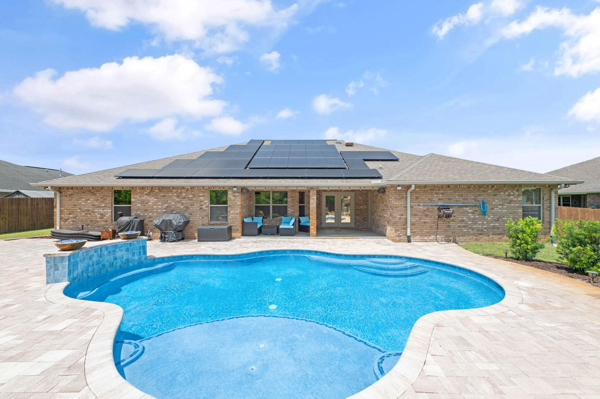 THE MEADOWS - Residential