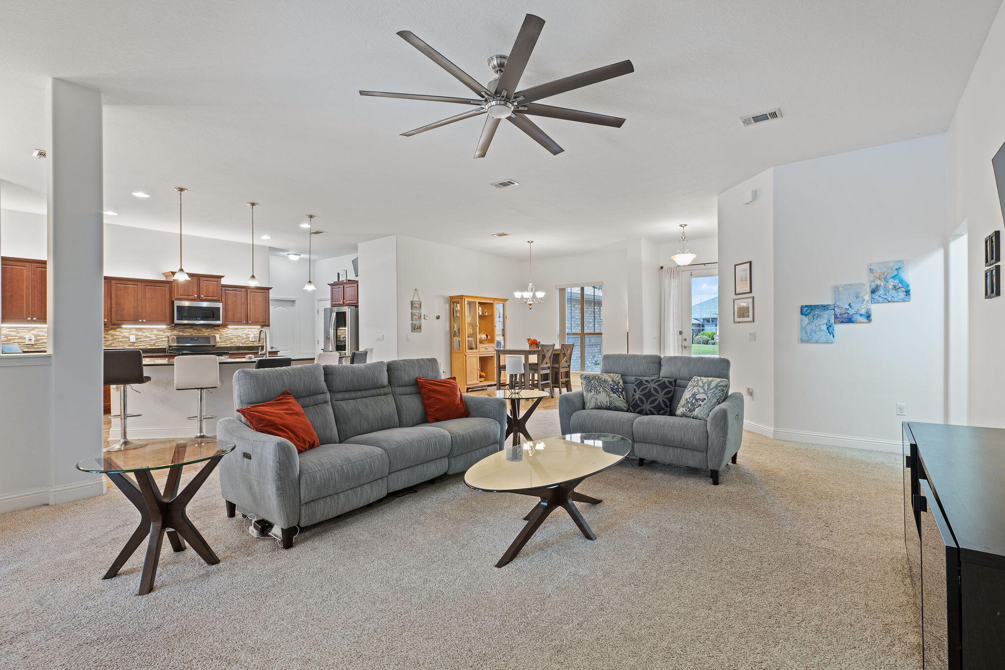 THE MEADOWS - Residential