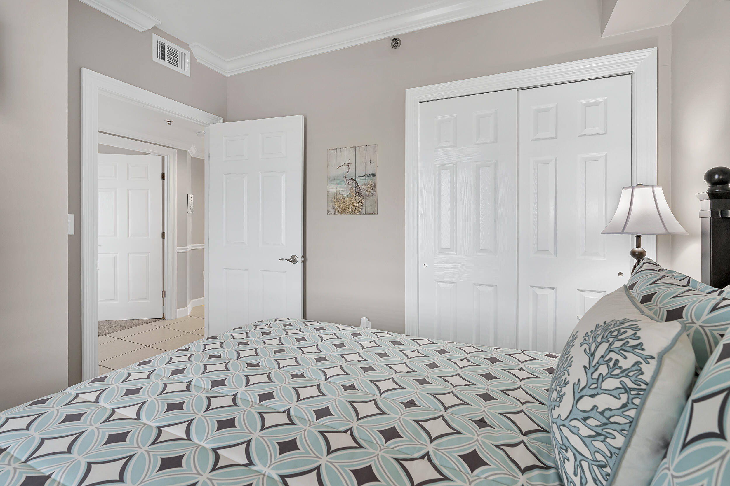 STERLING SHORES - Residential