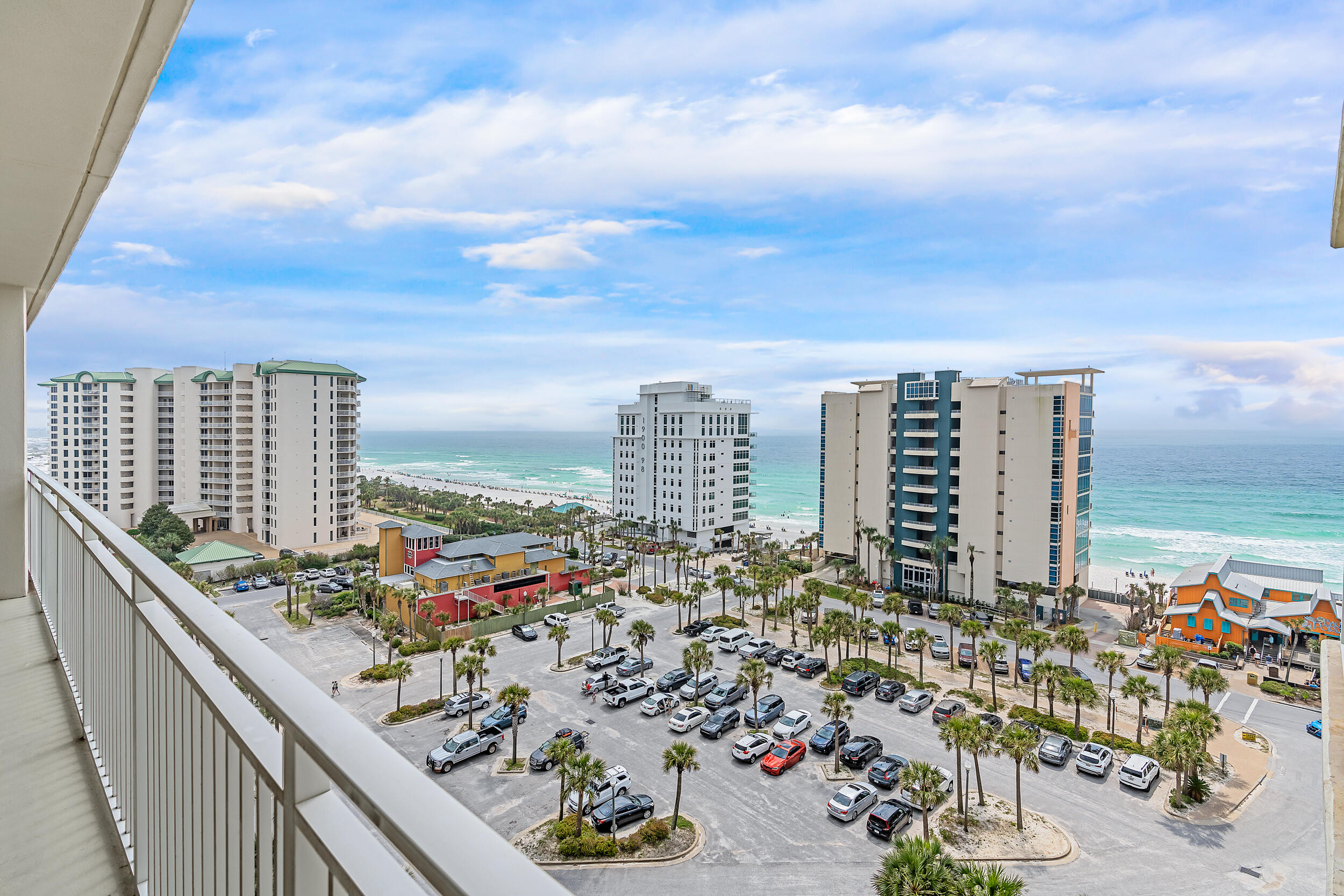 STERLING SHORES - Residential