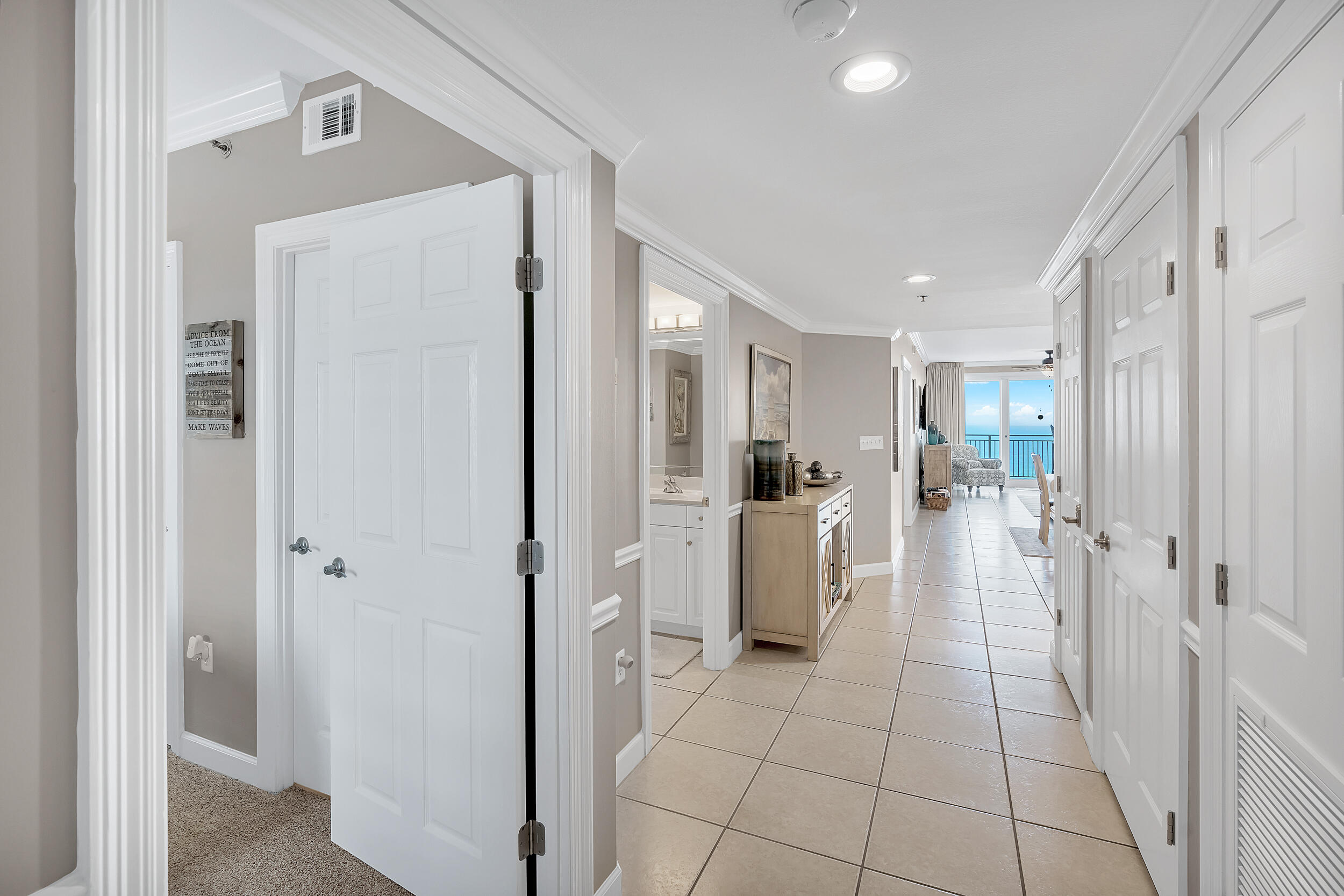 STERLING SHORES - Residential