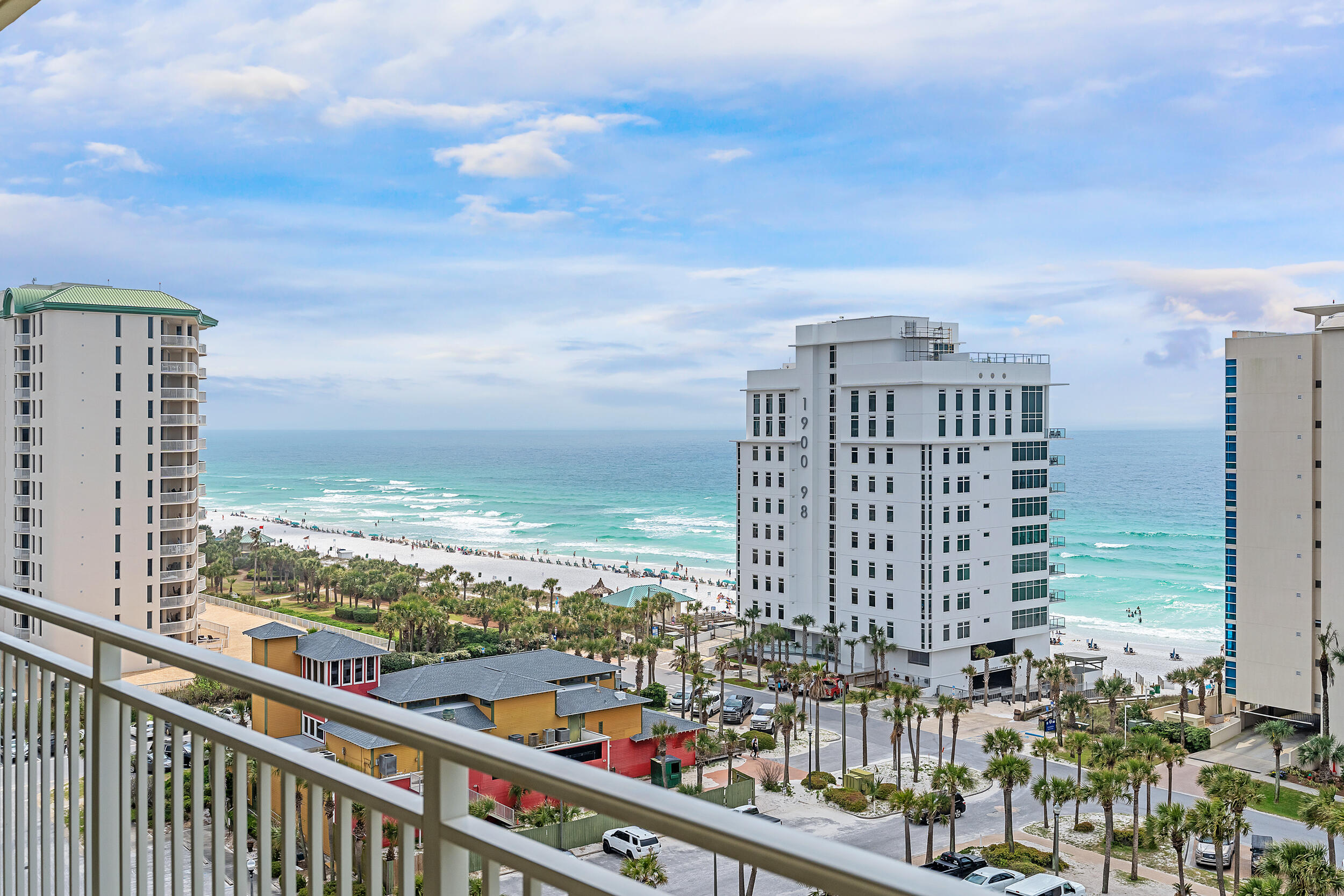 STERLING SHORES - Residential