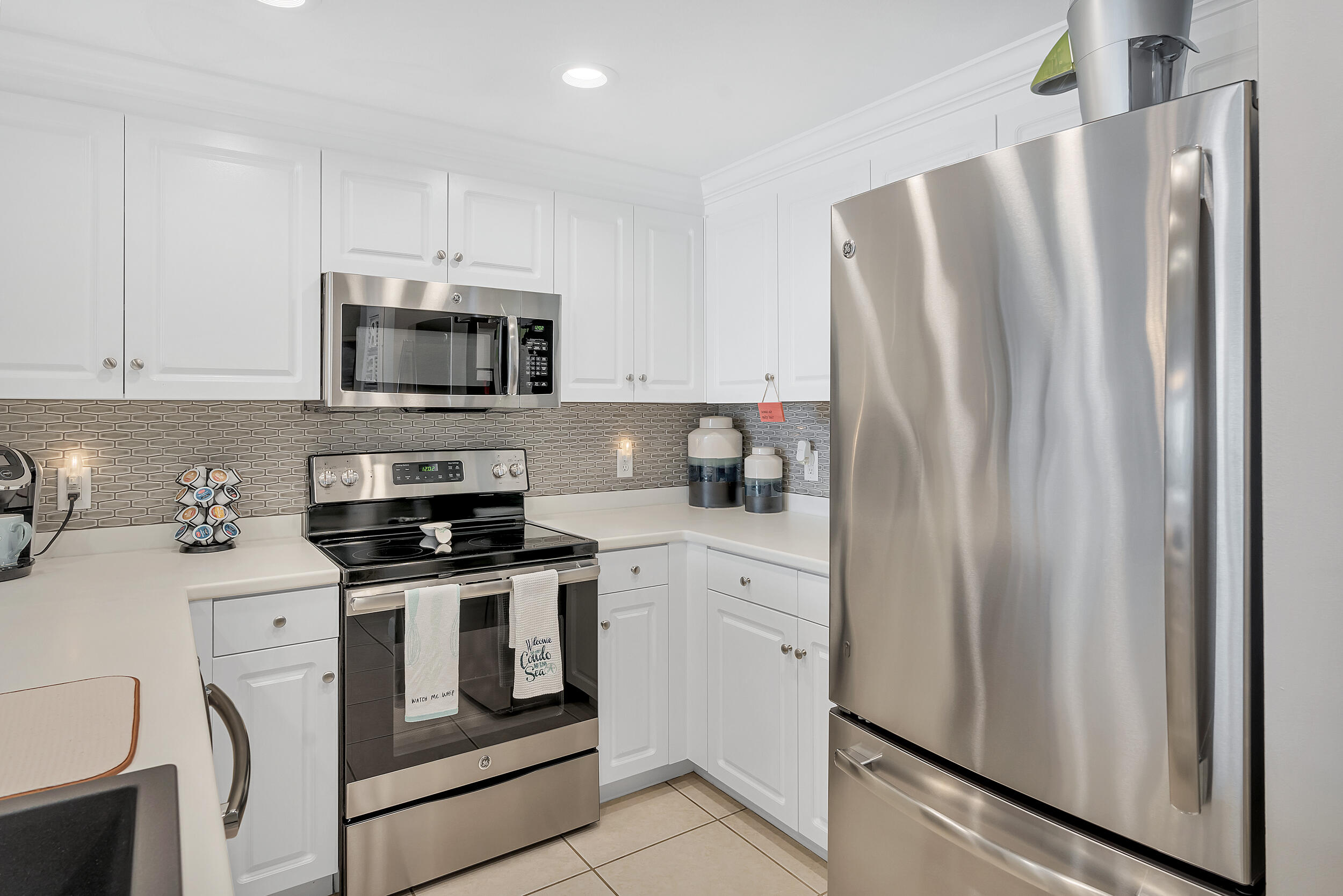 STERLING SHORES - Residential